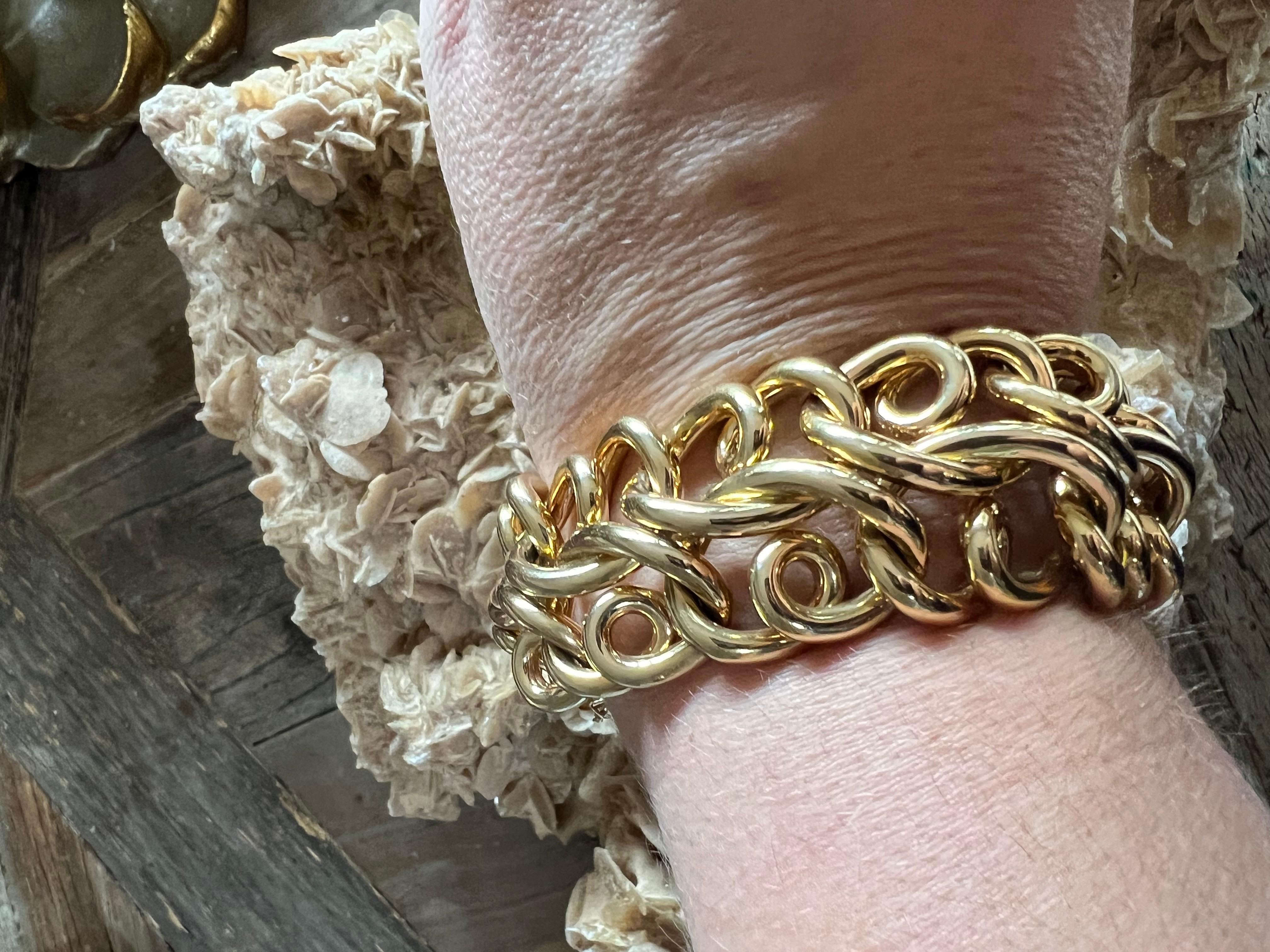 Un bracelet en or jaune 18 carats de Carlo Weingrill en vente 3