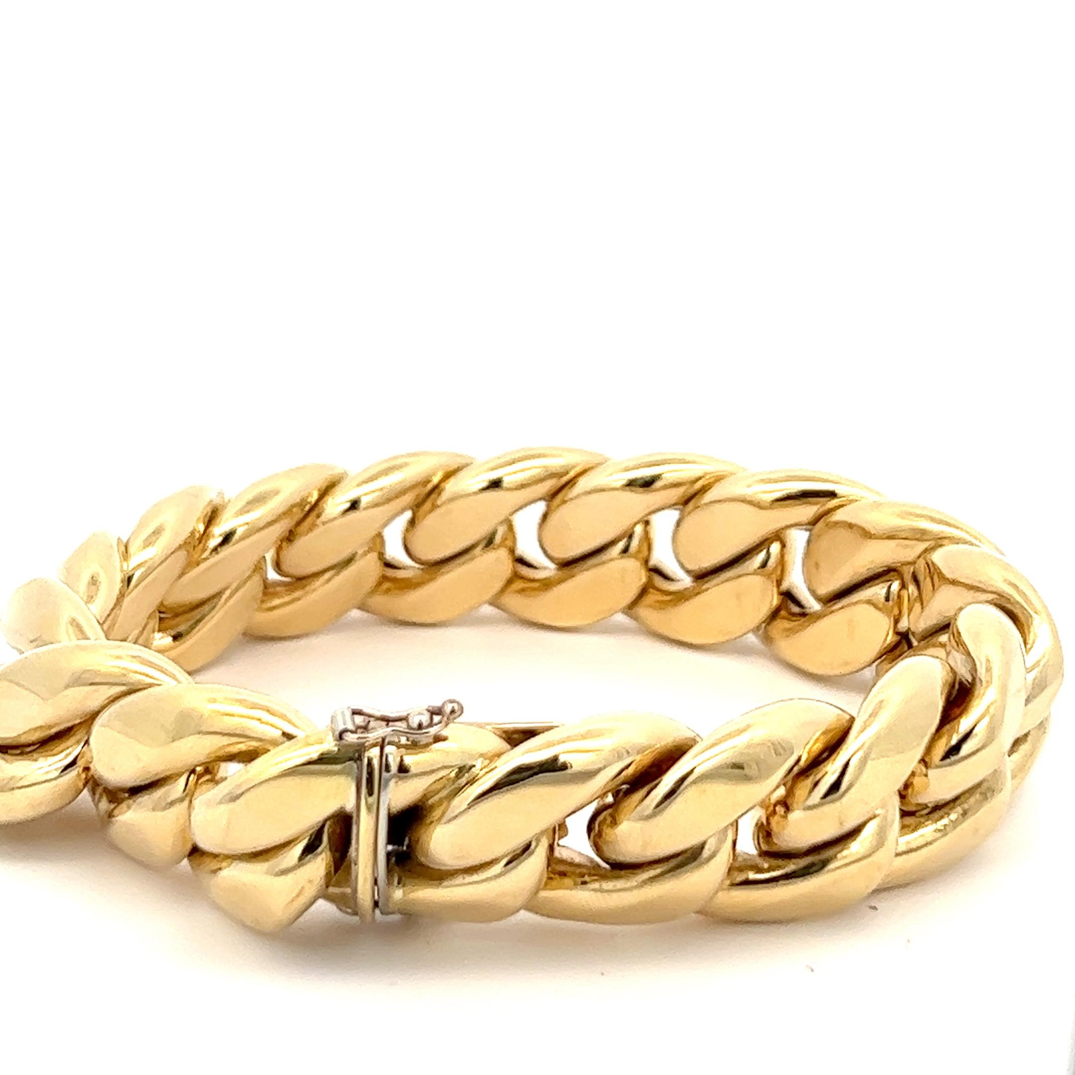 An 18k yellow gold bracelet by Nicolis Cola.

Origin: Vicenza, Italy.
Age: circa 1980.
Measurements: circa 20.4 cm long and circa 1.6cm wide.
Weight: circa 56.6 grams.
Marked with the Italian hallmark for 18k gold and the Italian makers mark for