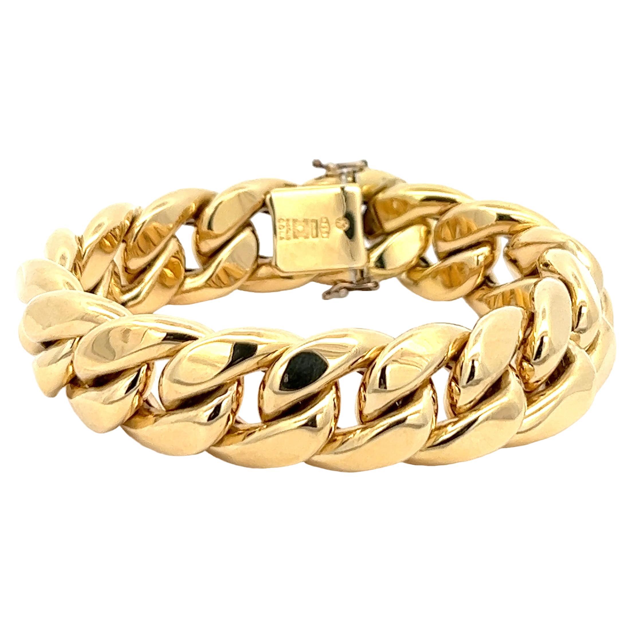 An 18k yellow gold bracelet by Nicolis Cola. For Sale