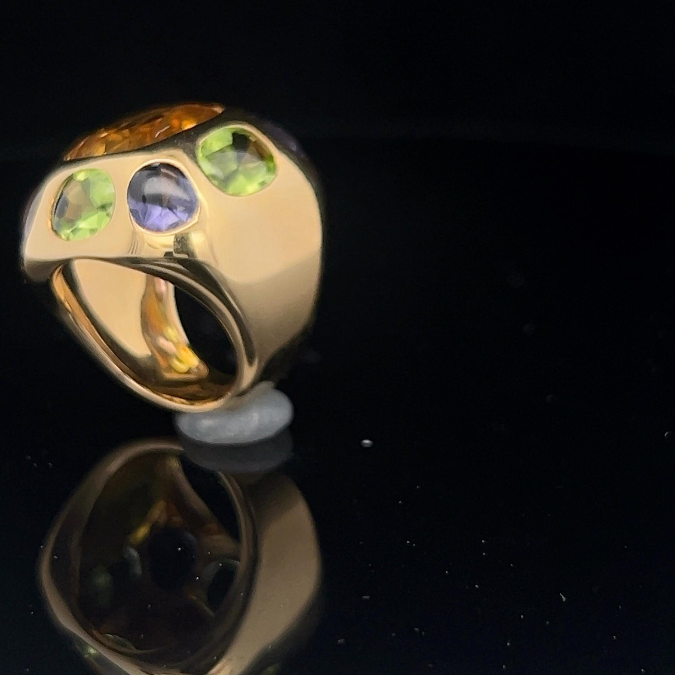 An 18k yellow gold, Citrine, Peridot and Iolite ring by Chanel For Sale 5