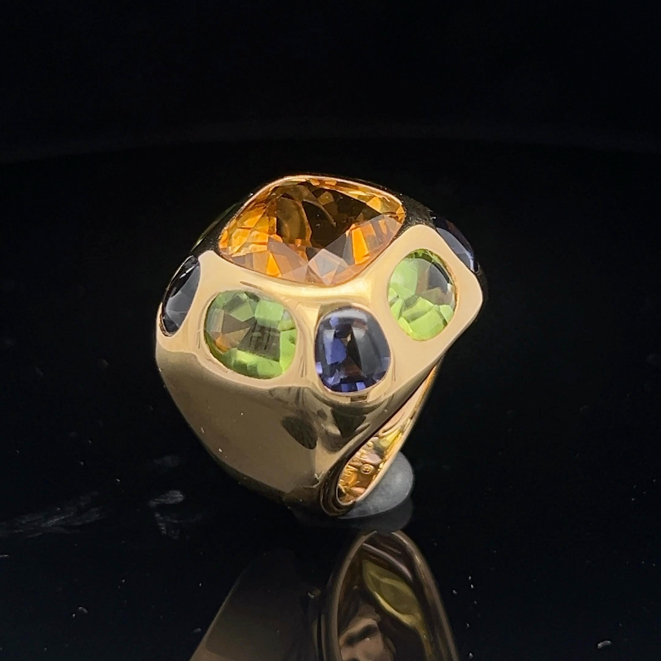 An 18k yellow gold, Citrine, Peridot and Iolite ring by Chanel For Sale 2