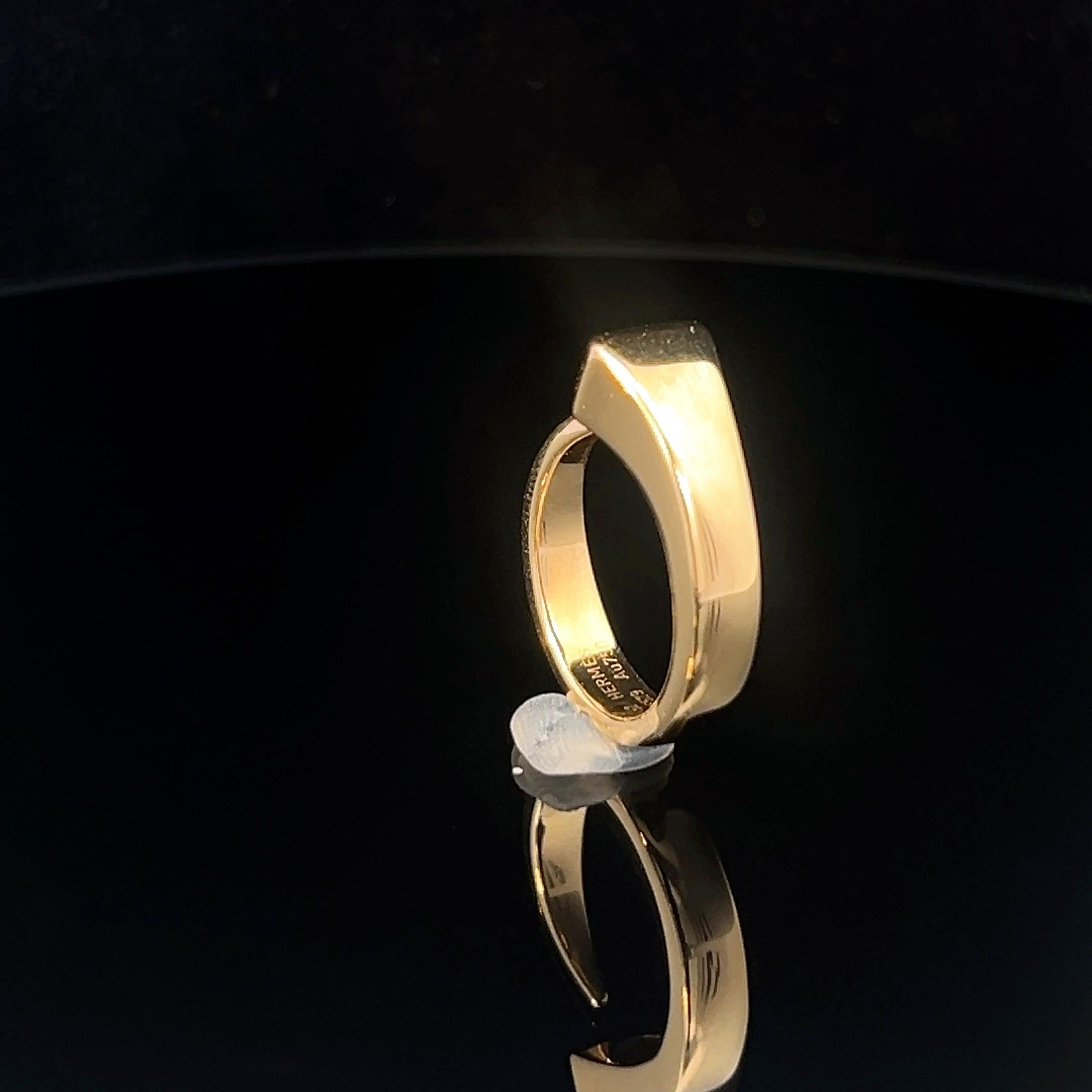 An 18k yellow gold nail ring by Hermès. For Sale 13