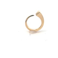 Ein Nagelring aus 18 Karat Gelbgold von Hermès.