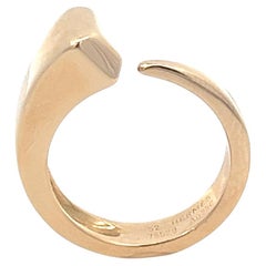 Ein Nagelring aus 18 Karat Gelbgold von Hermès.