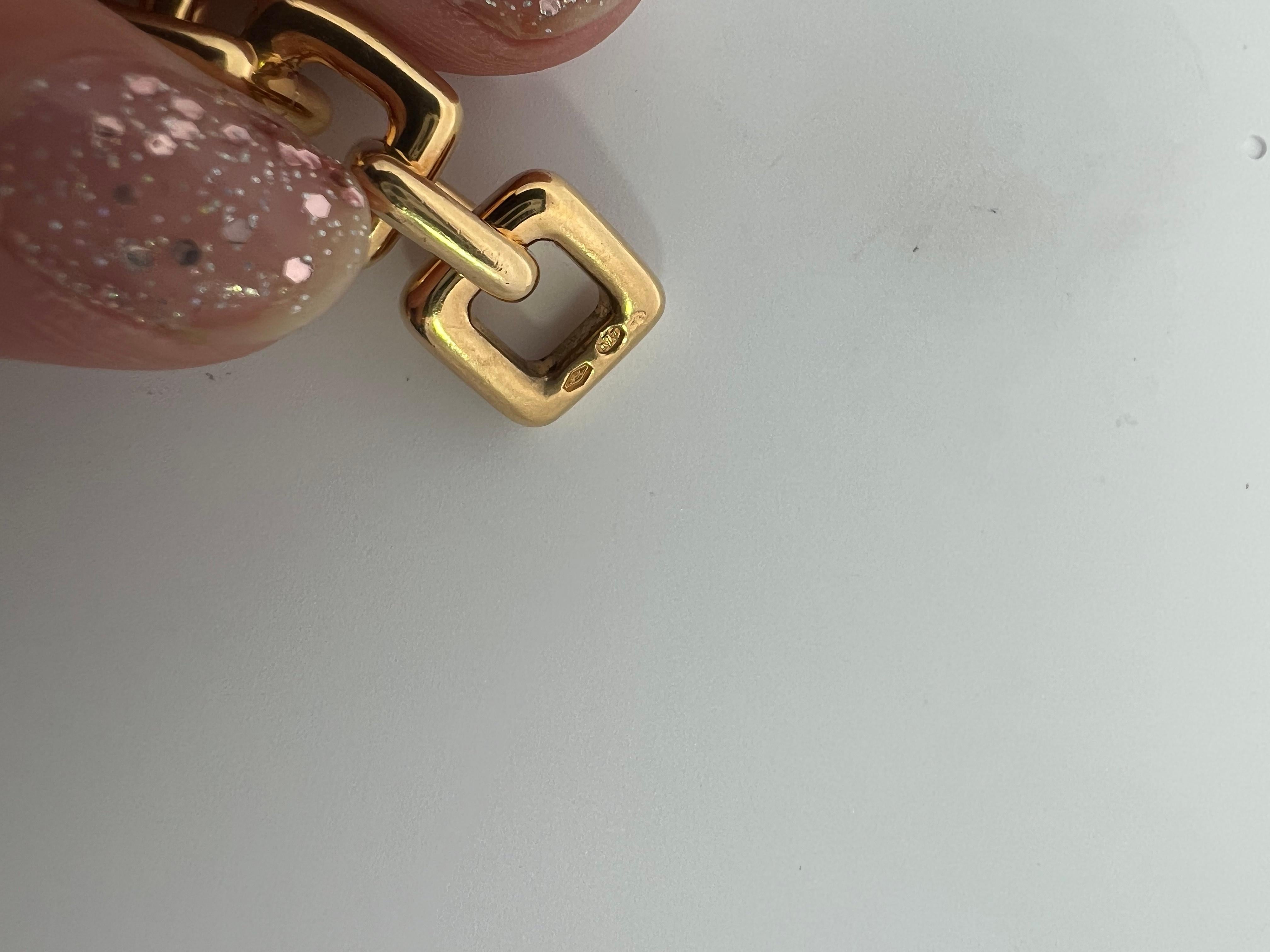 Un bracelet Padlock en or jaune 18 carats avec boîte d'origine de Louis Vuitton. en vente 2