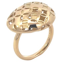 Ein Ring aus 18 Karat Gelbgold von Louis Vuitton