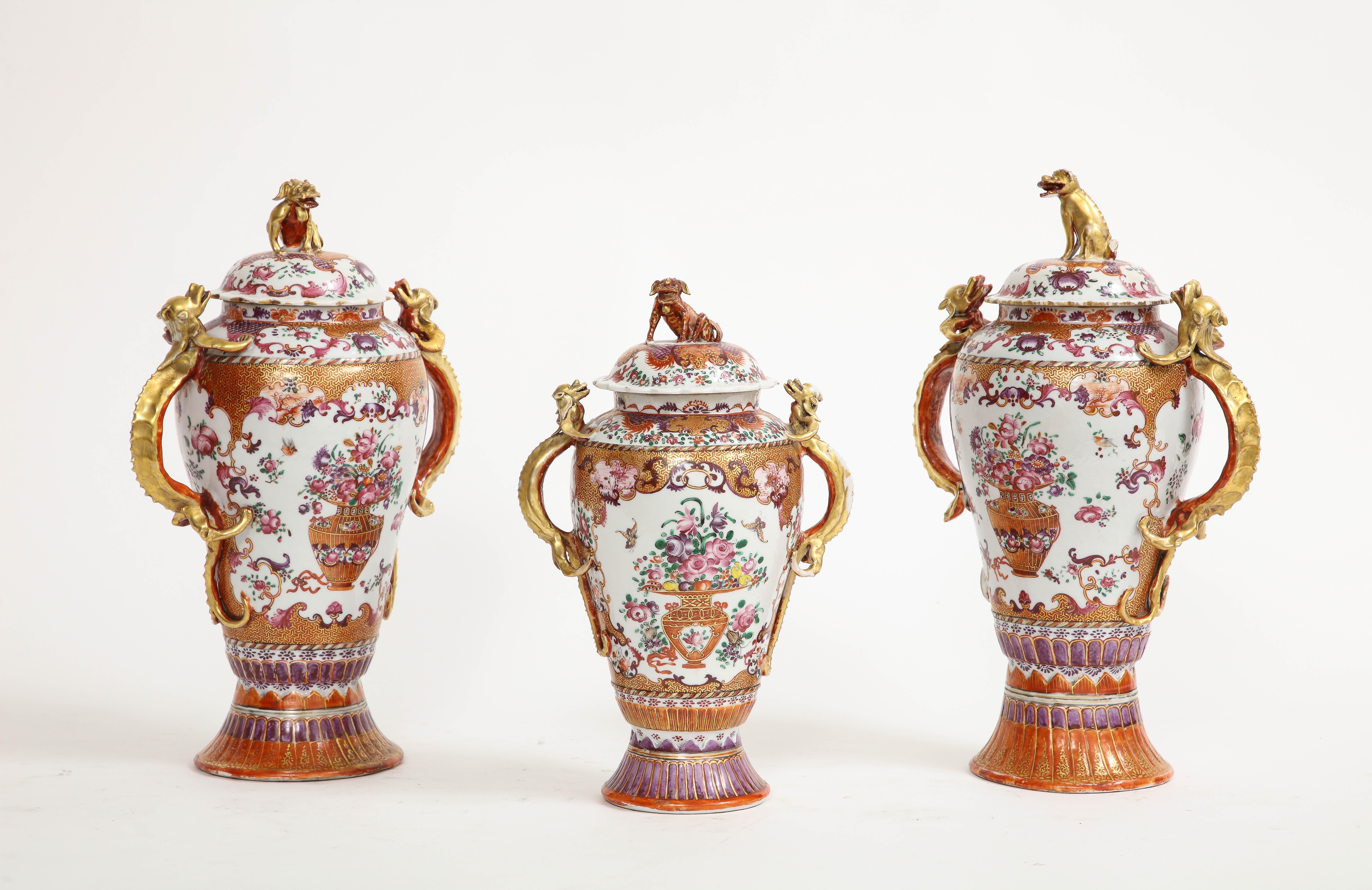 Qing 18th C. Chinese Porcelain Famille Rose Mandarin 3-Piece Vase Garniture Set For Sale