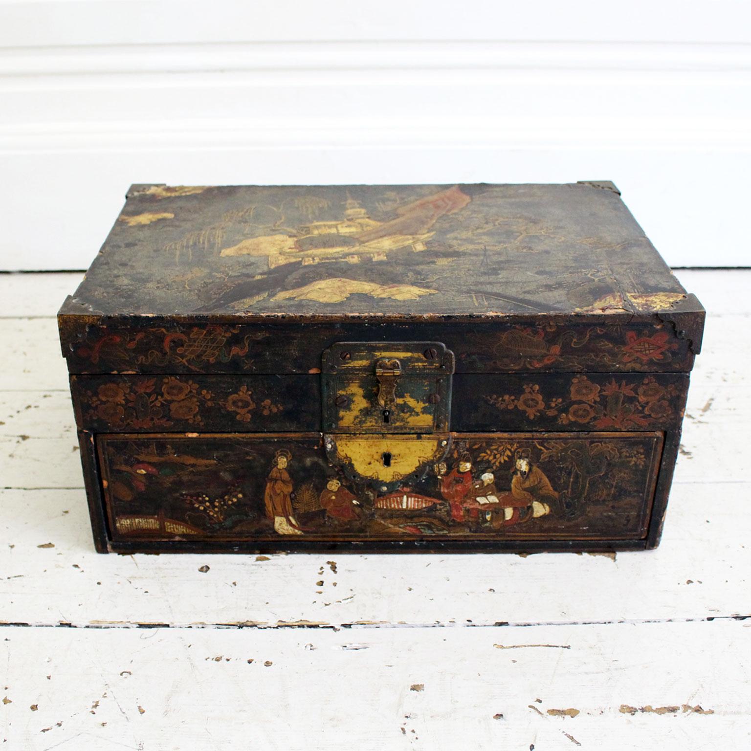 Chinese An 18th Century Chinoiserie Jewellery Box with Secret Compartment