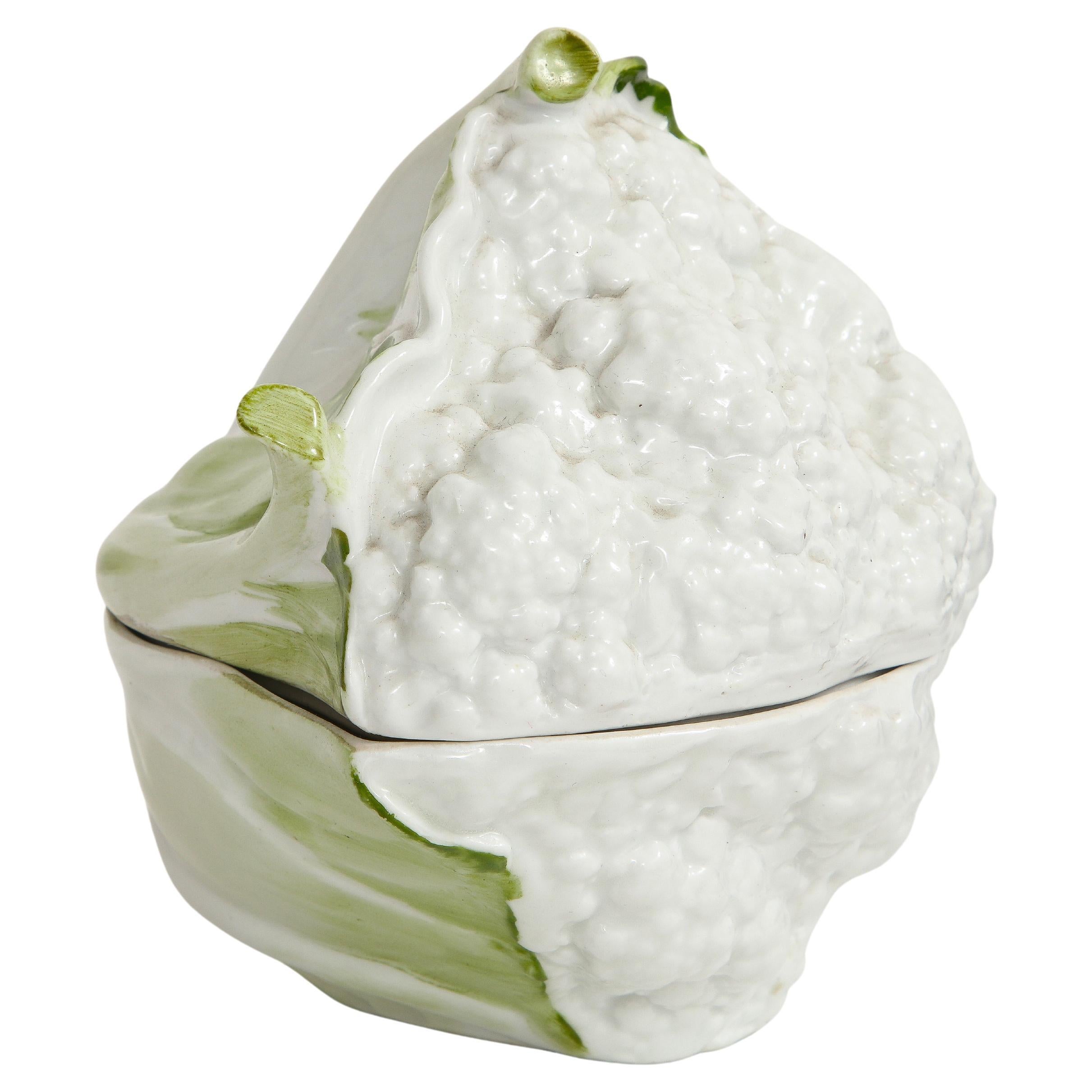 18th C. English Porcelain Trompe L'oeil Covered Cauliflower Form Box For Sale