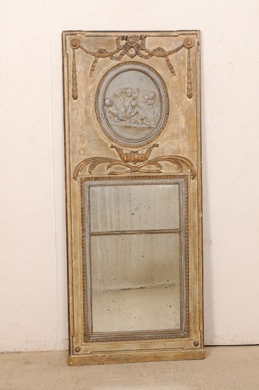 Néoclassique Miroir Trumeau néoclassique français du 18e siècle « Petit Enfant » en vente