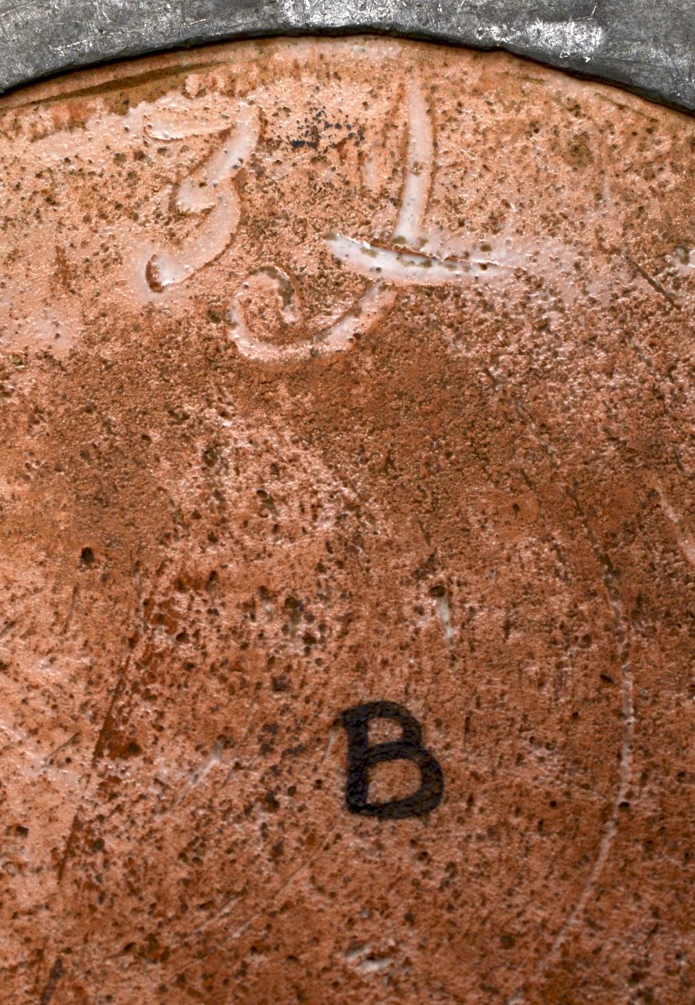 stein en faïence allemand du 18ème siècle monté sur étain et portant l'initiale 