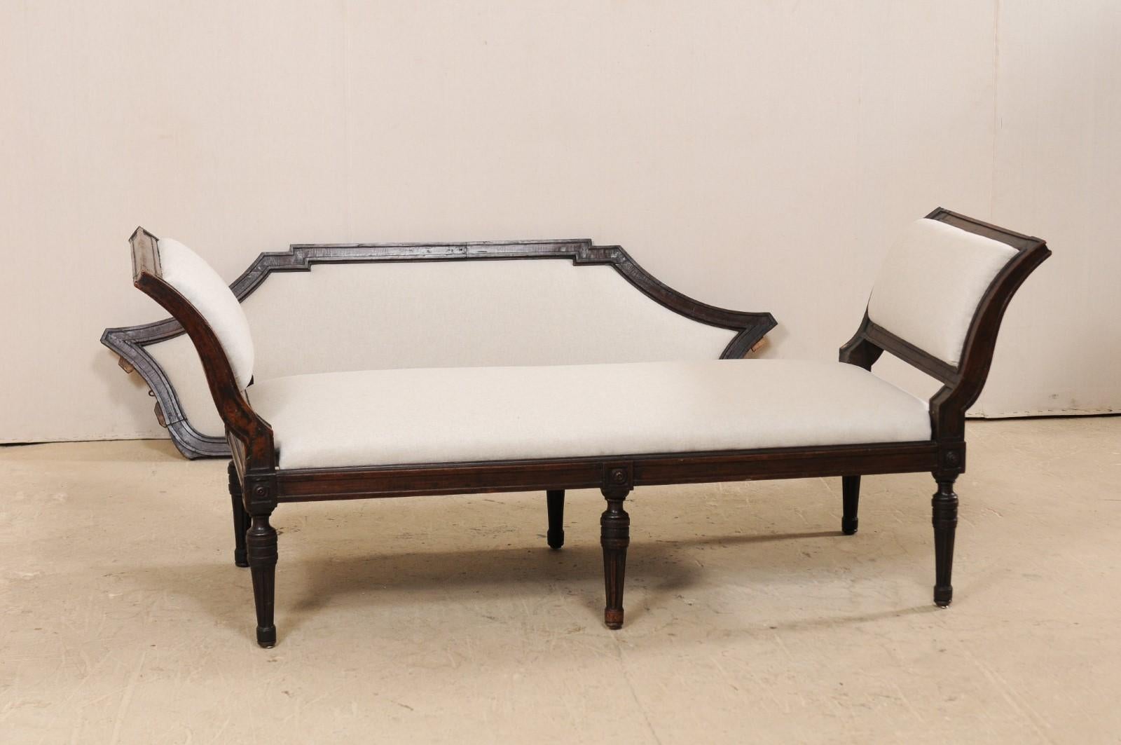 Italienisches venezianisches Sofa aus dem 18. Jahrhundert mit abnehmbarer Rückenlehne, umwandelt in eine Bank im Angebot 6