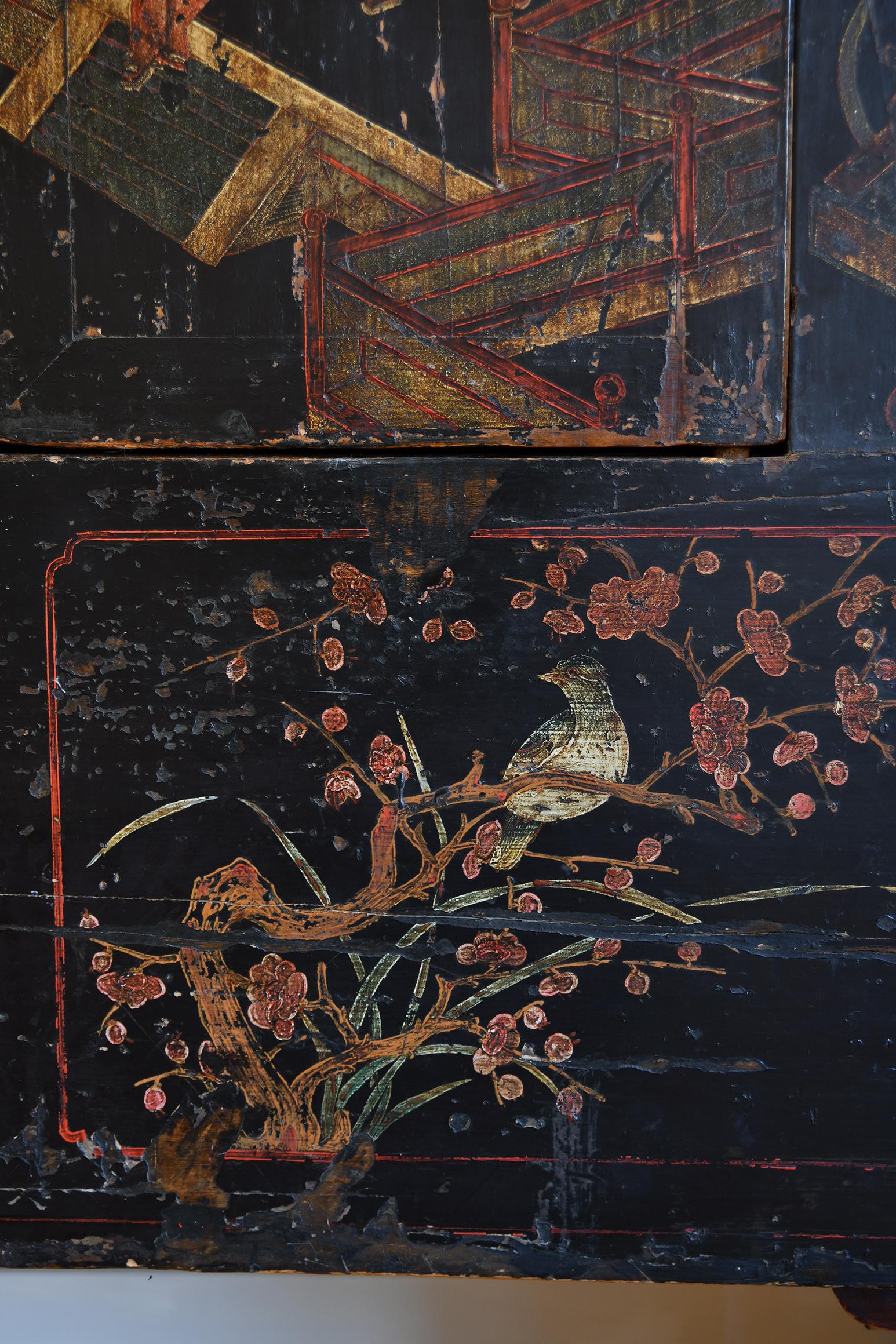 18th Century Black Lacquer Chinese Cabinet 3