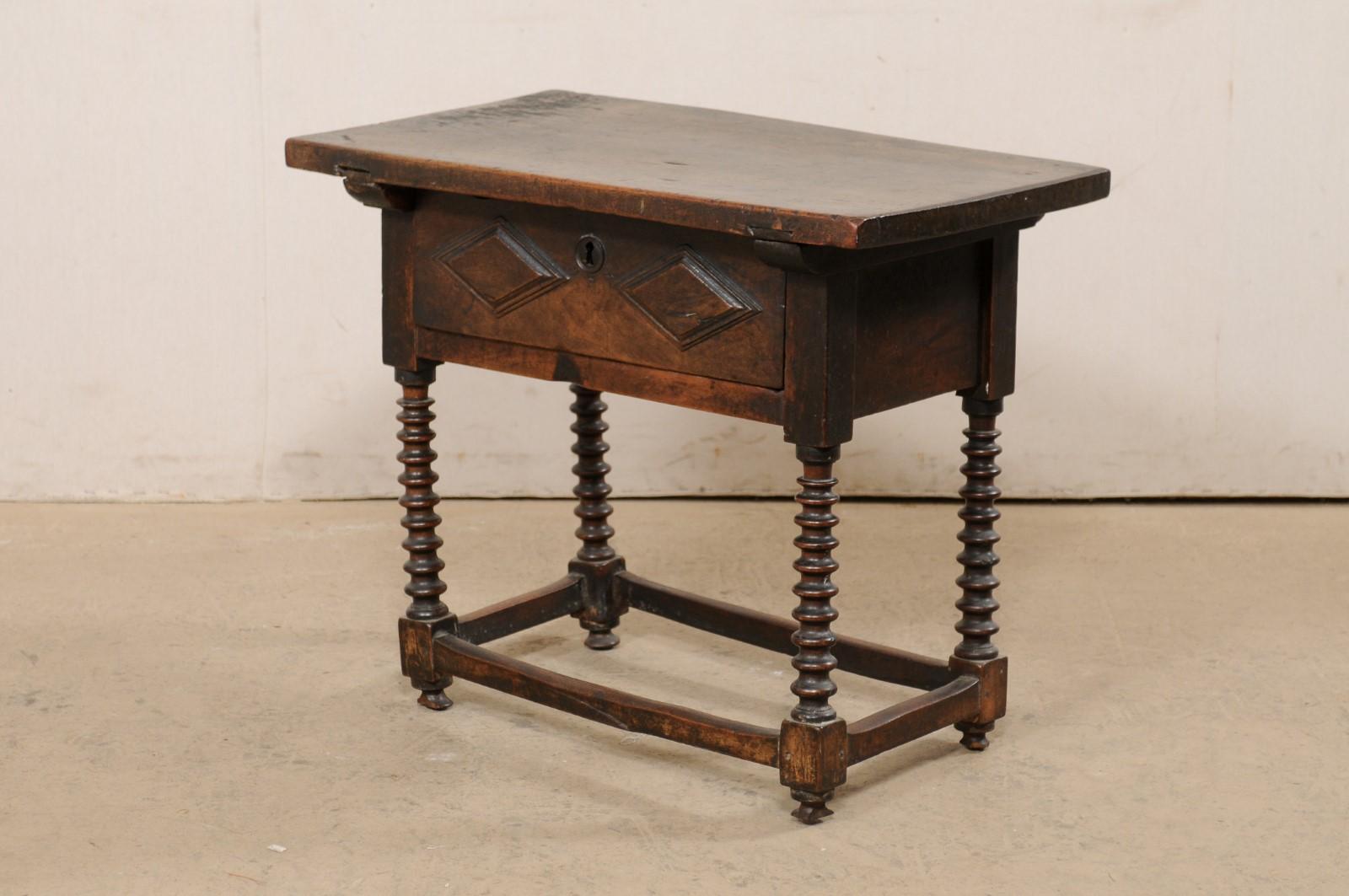 18th Century Carved-Walnut Occasional Table with Single Drawer from Italy 4