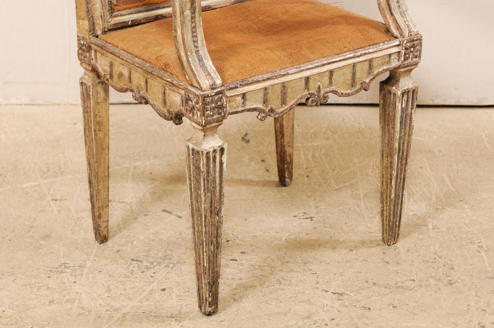 Geschnitzter und gepolsterter Sessel aus Italien, 18. Jahrhundert (Holz) im Angebot