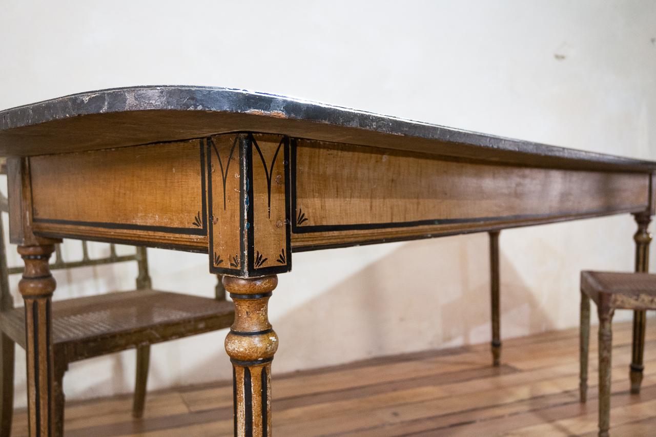 18th Century Faux Quilted Maple Painted Swedish farmhouse Table For Sale 11