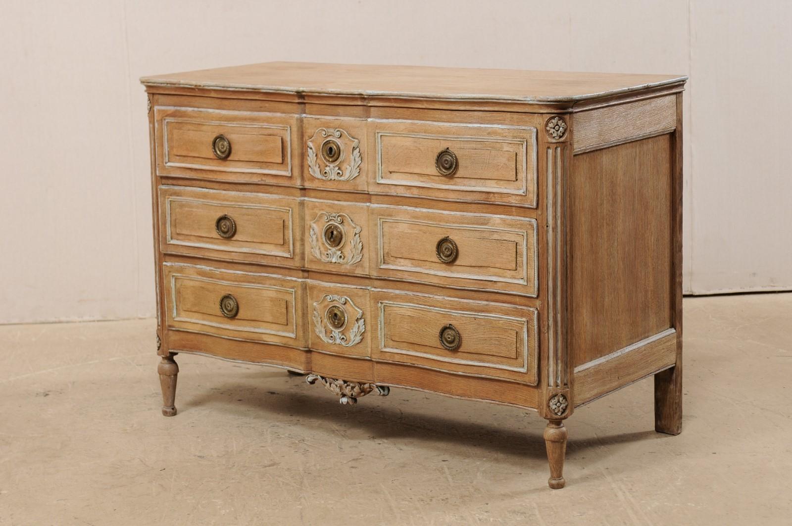 18th Century French Neoclassical Chest with Floral Carved Serpentine Front 3