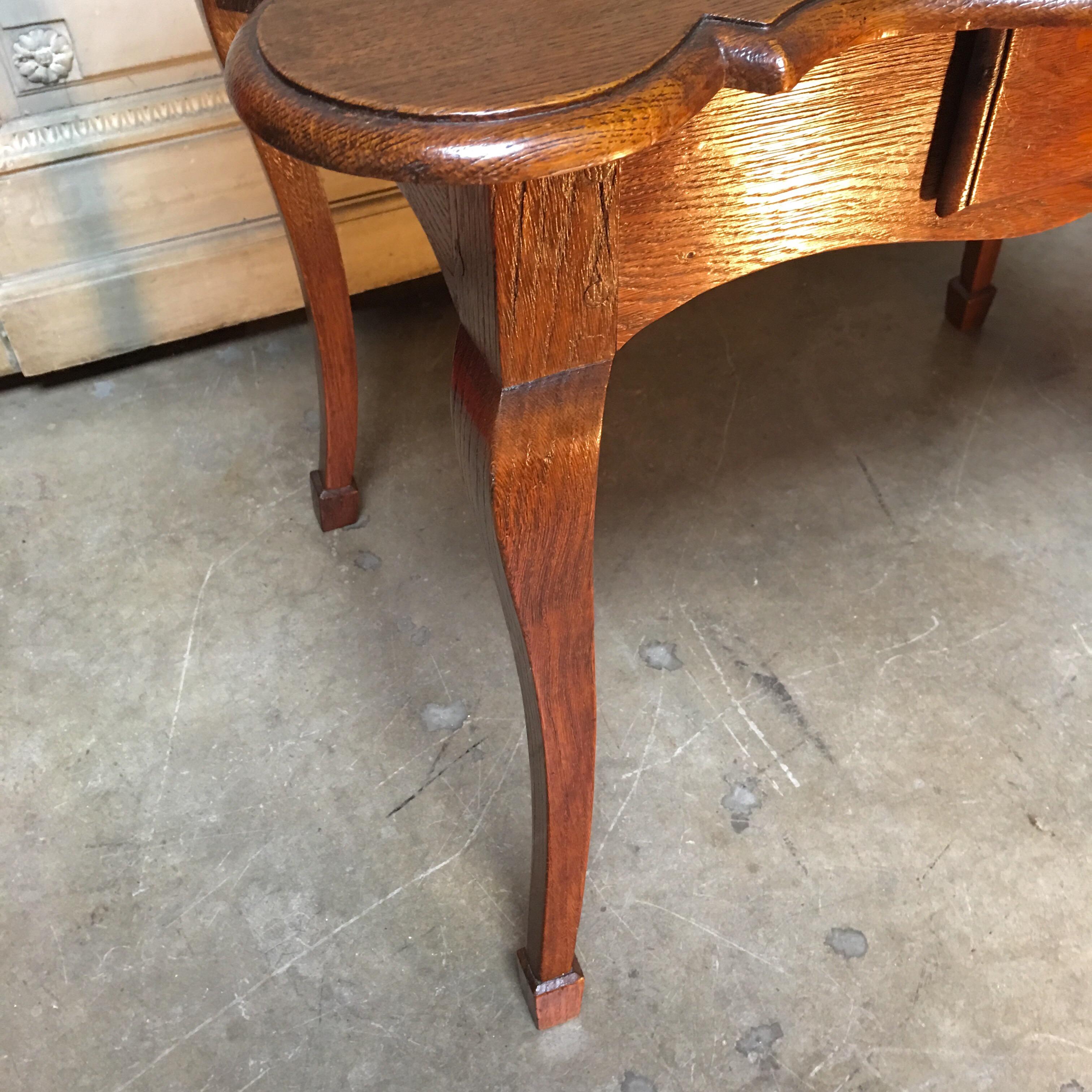 18th Century  Louis XV French Oak Writing Table with Scalloped Shaped Top For Sale 8