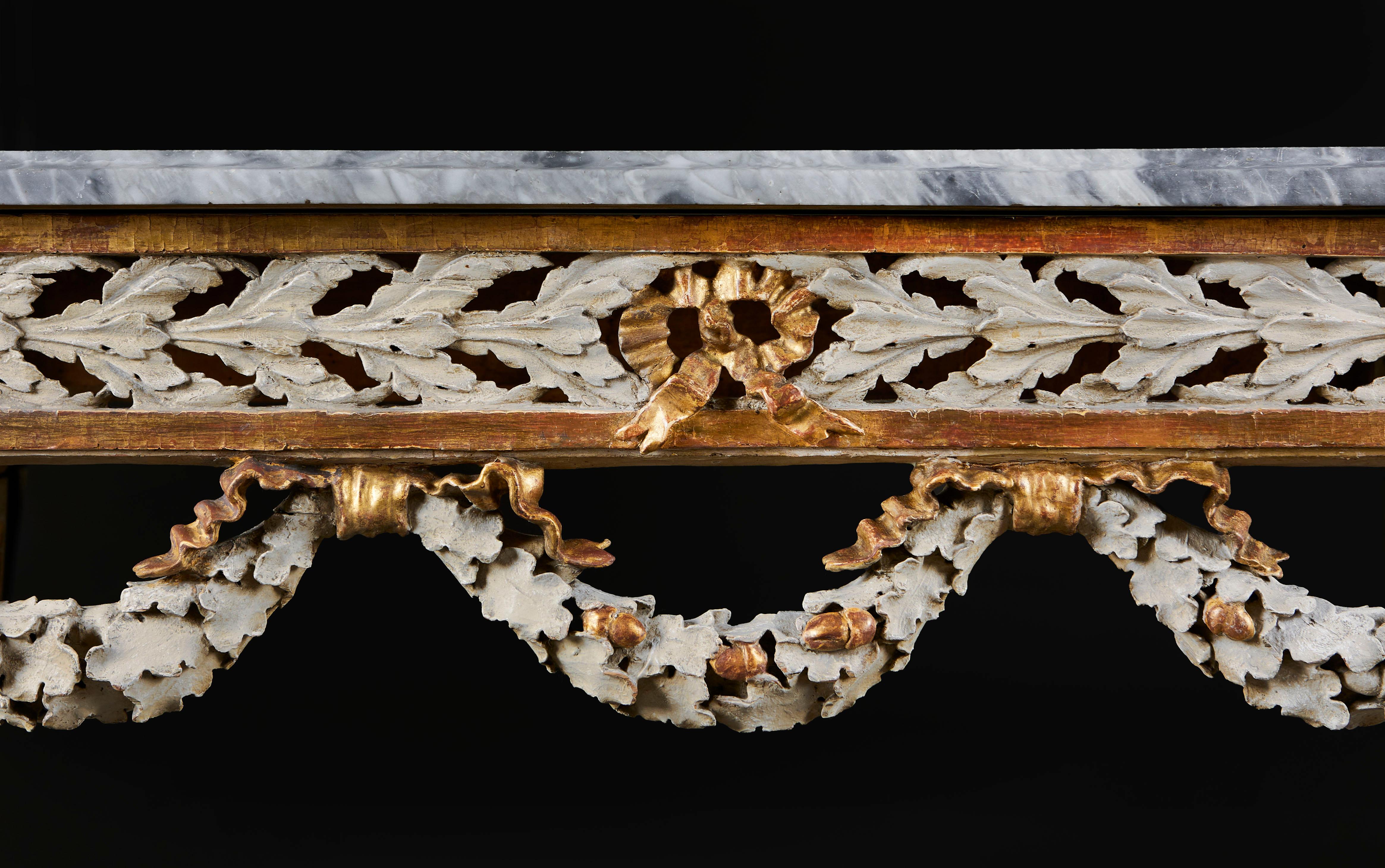An 18th Century French Painted Console Table In Good Condition For Sale In London, GB