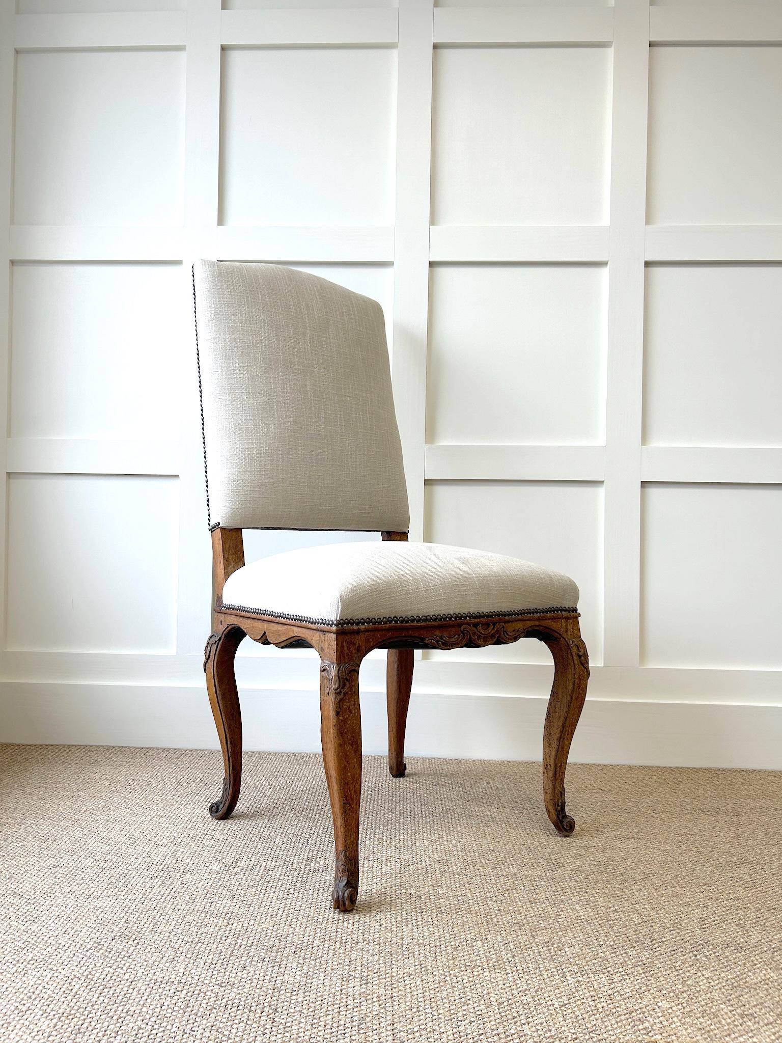 British An 18th Century French Side Chair Newly Upholstered in Linen For Sale
