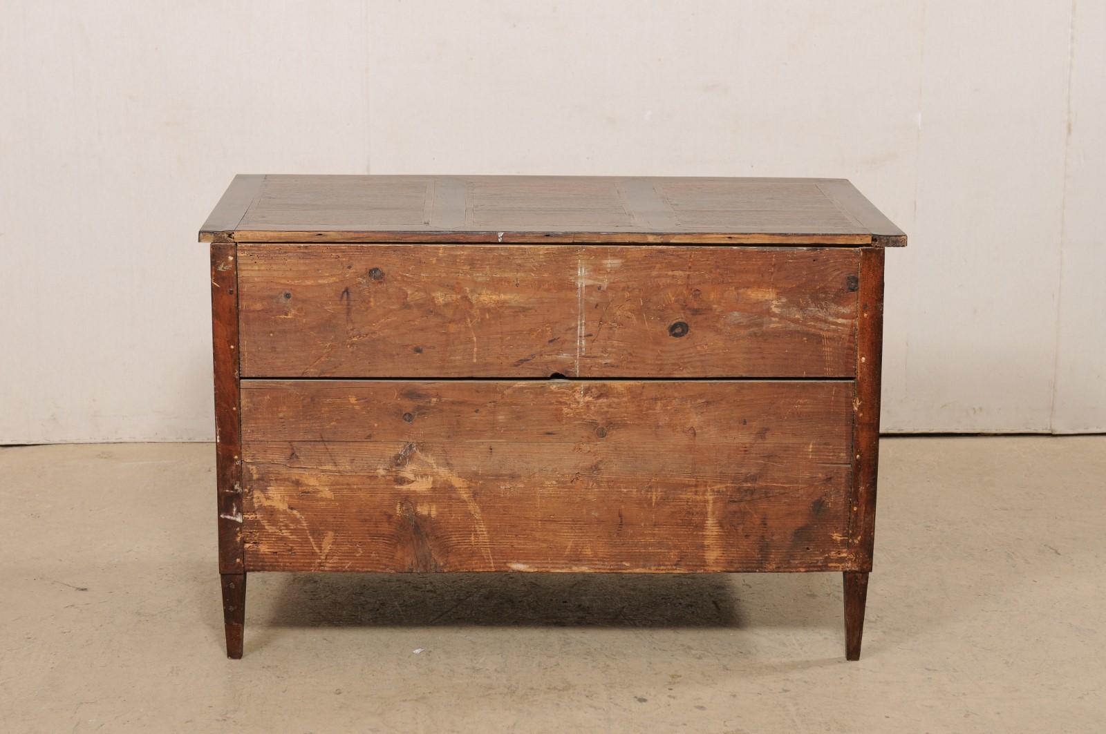 18th Century French Three-Drawer Commode w/ Beautiful Veneers & Inlay For Sale 5