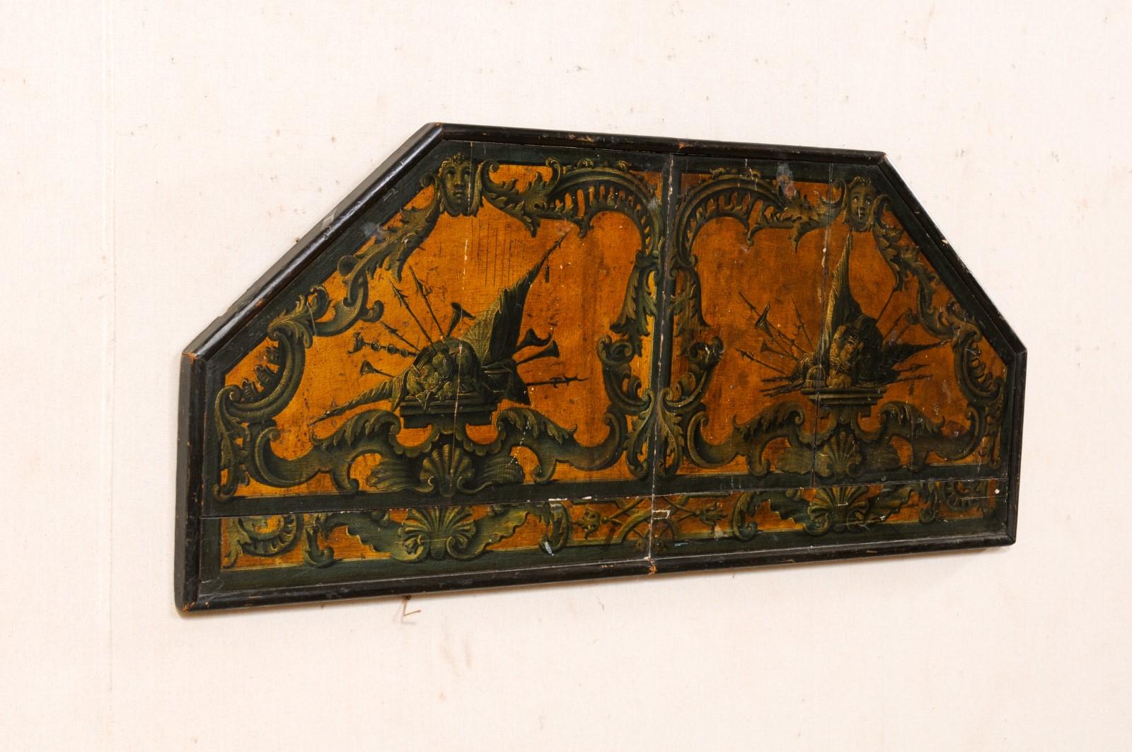 An 18th Century Italian Hand-Painted Plaque, Decorative Wall Ornament For Sale 2