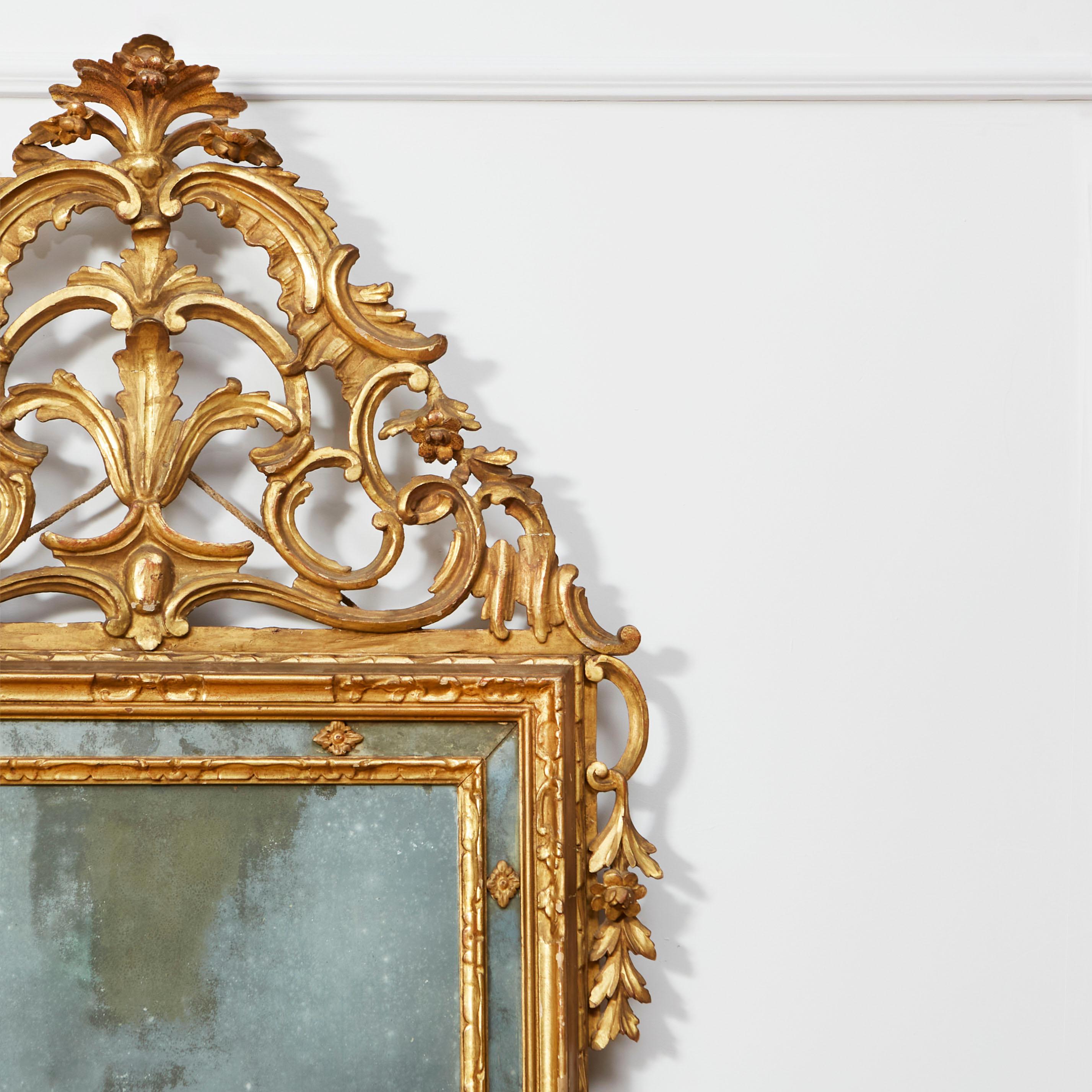 Giltwood 18th Century Italian Mirror For Sale