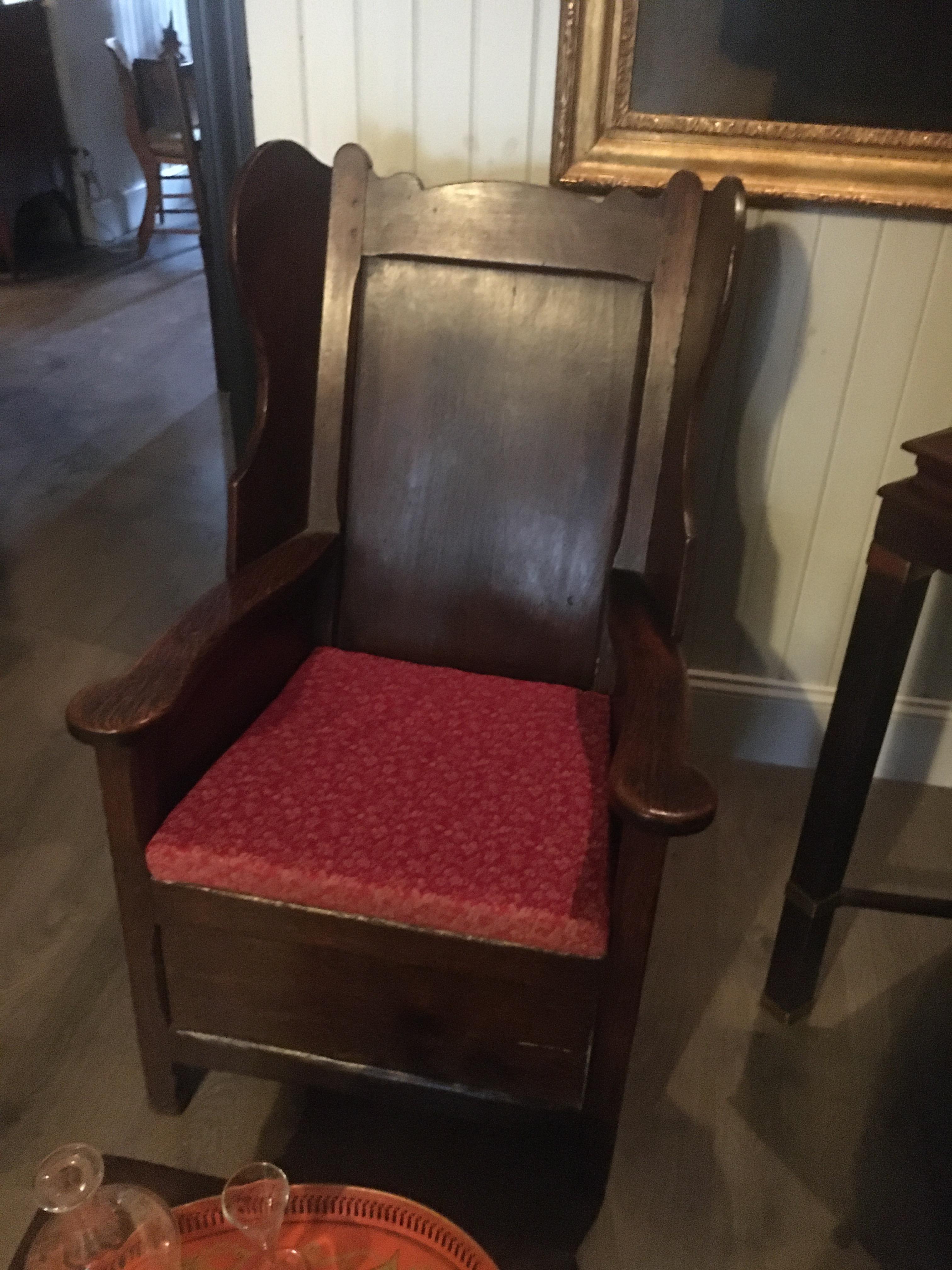 George III Chaise en agneau du 18ème siècle, superbe couleur et patine, belle pièce d'appoint en vente