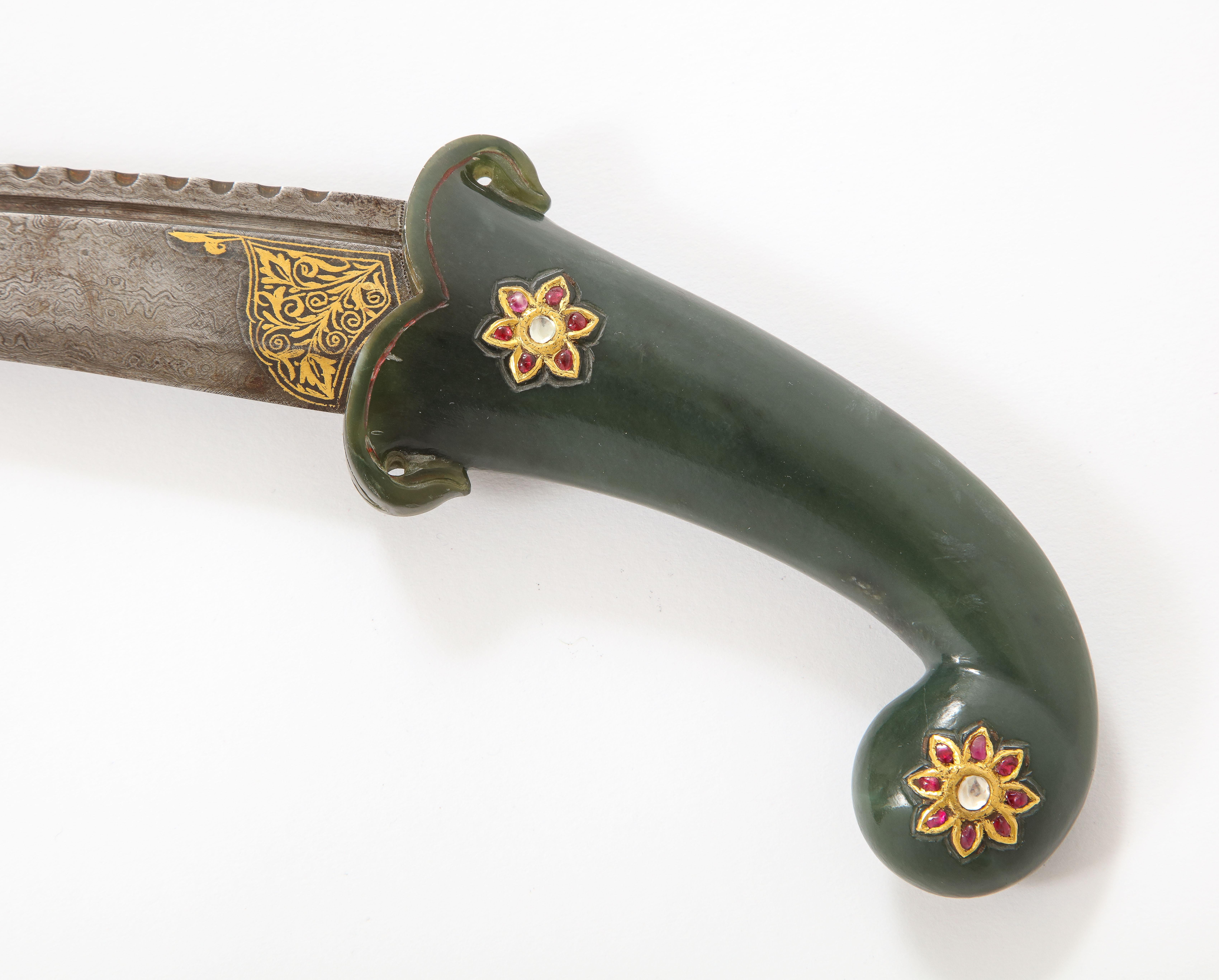 Hand-Carved 18th/19th Century Mughal Dynasty Gold and Gem Encrusted Jade Dagger For Sale