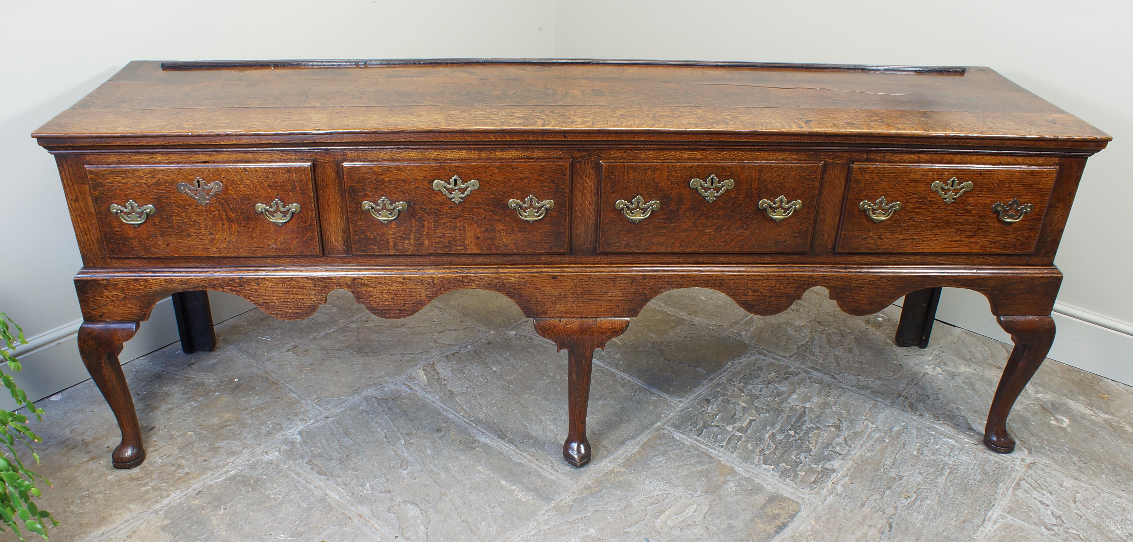 An 18th Century Oak Four Drawer Dresser Base. In Good Condition In Skipton, GB