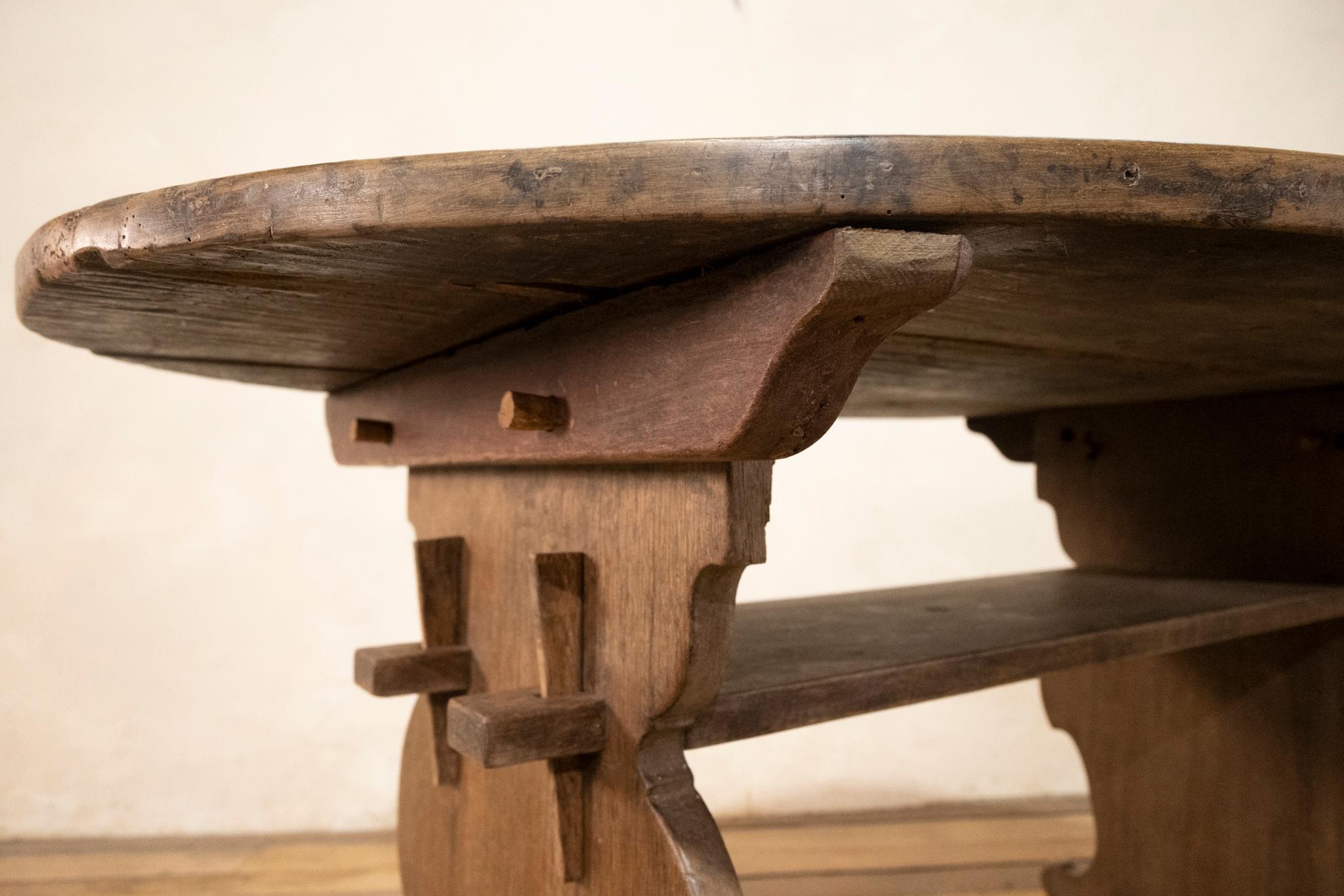 18th Century Oval Swedish Walnut Bockboard Table 4
