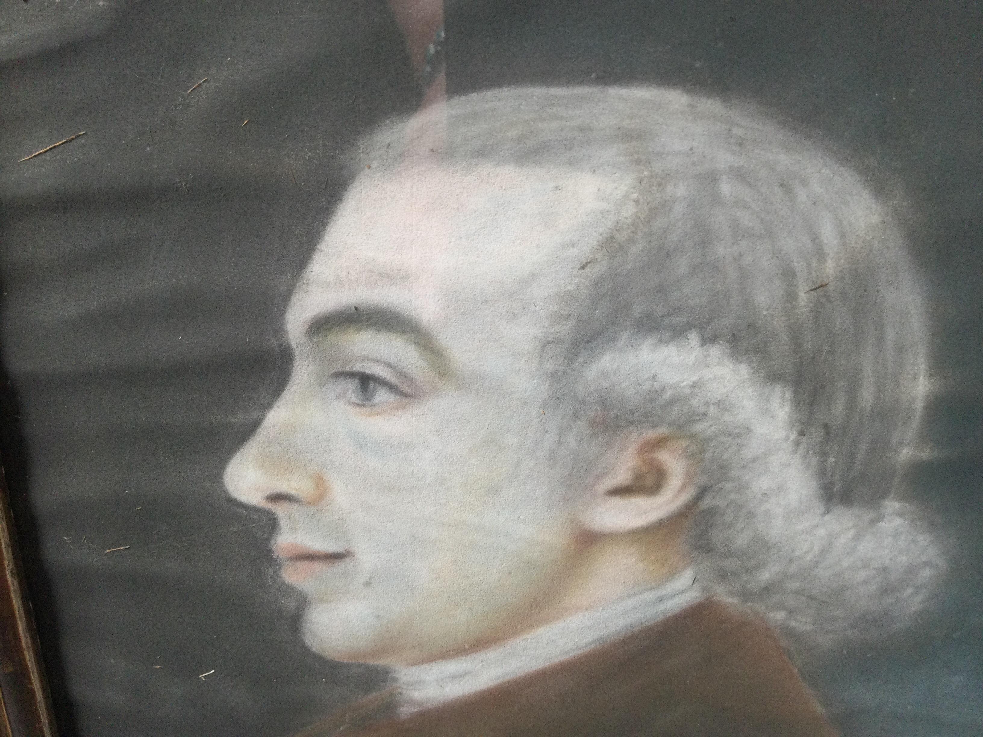 Pastellporträt eines Gentleman aus dem 18. Jahrhundert (18. Jahrhundert und früher) im Angebot