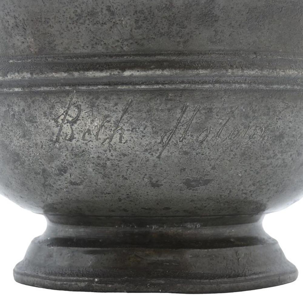An 18th Century Pewter Beit Cholim Charity Bowl In Fair Condition For Sale In New York, NY