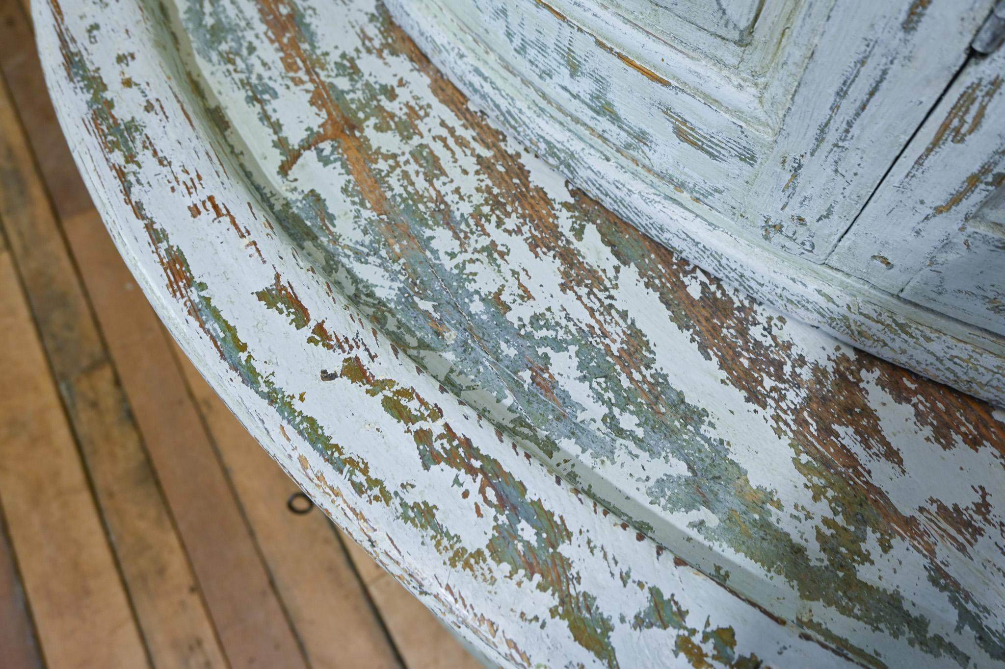 Pine An 18th Century Swedish Gustavian Corner Cupboard For Sale
