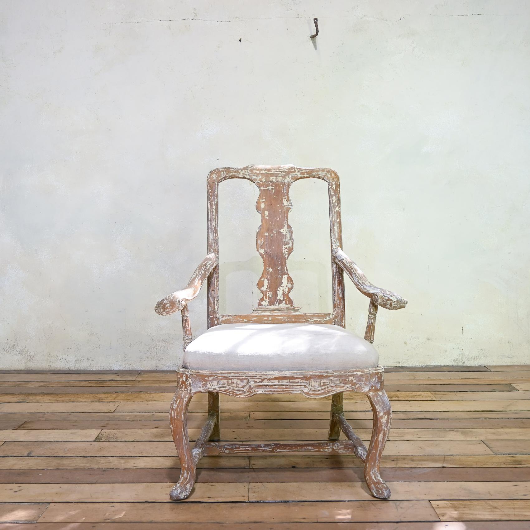 18th Century Swedish Gustavian Painted Open Armchair For Sale 3