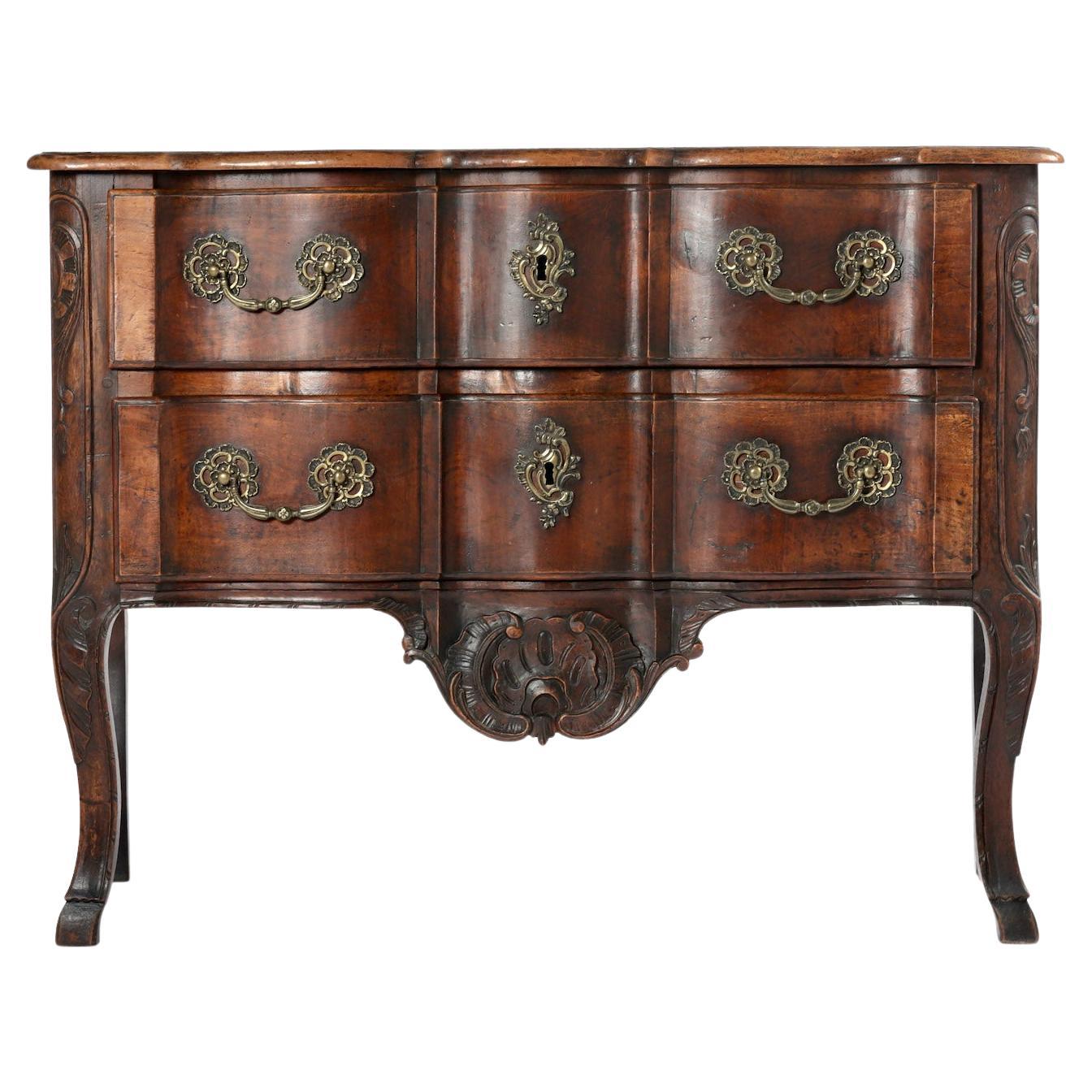 An 18th Century Walnut Commode For Sale