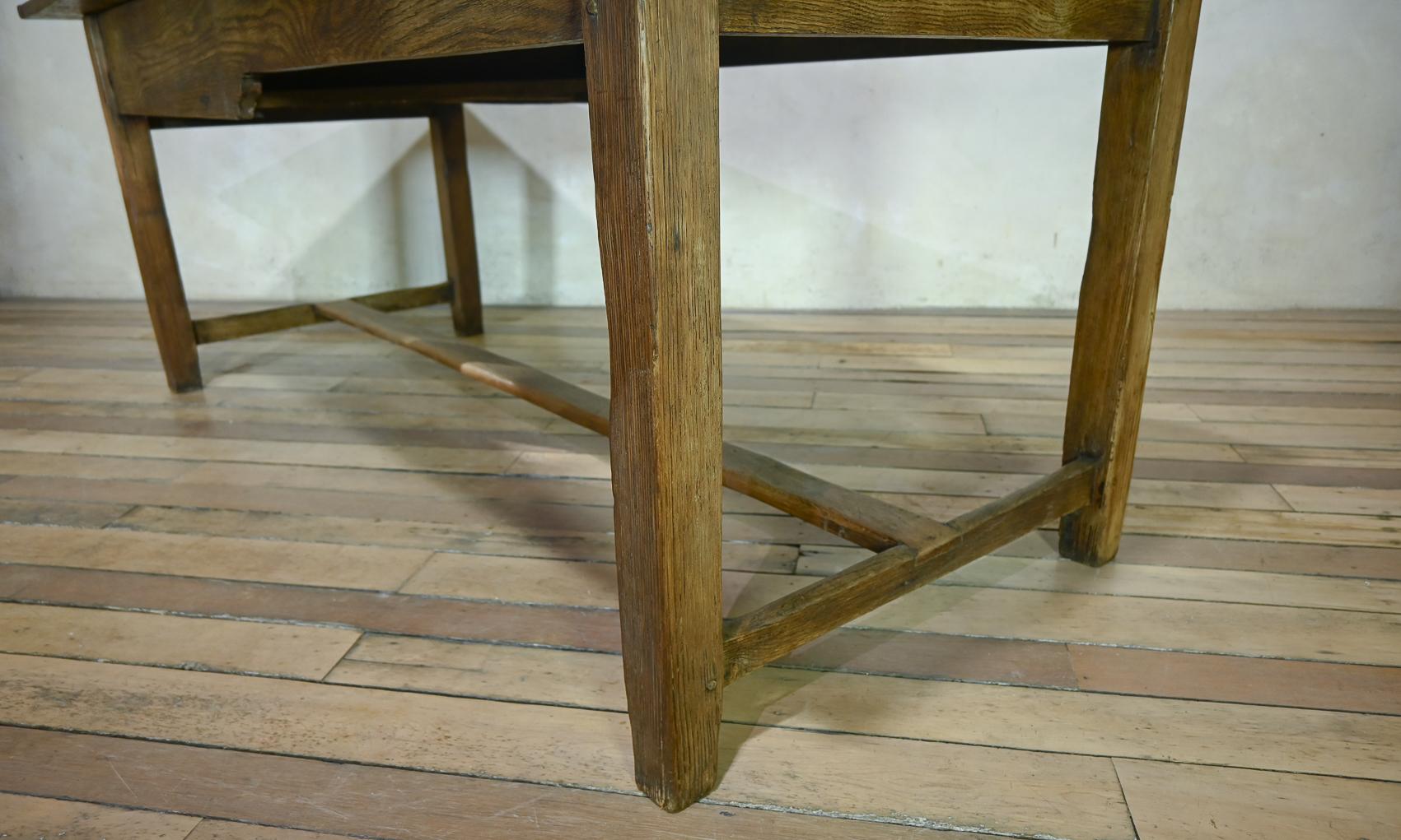 An 18th Century Welsh George III Oak Country Farmhouse Table, Refectory For Sale 2