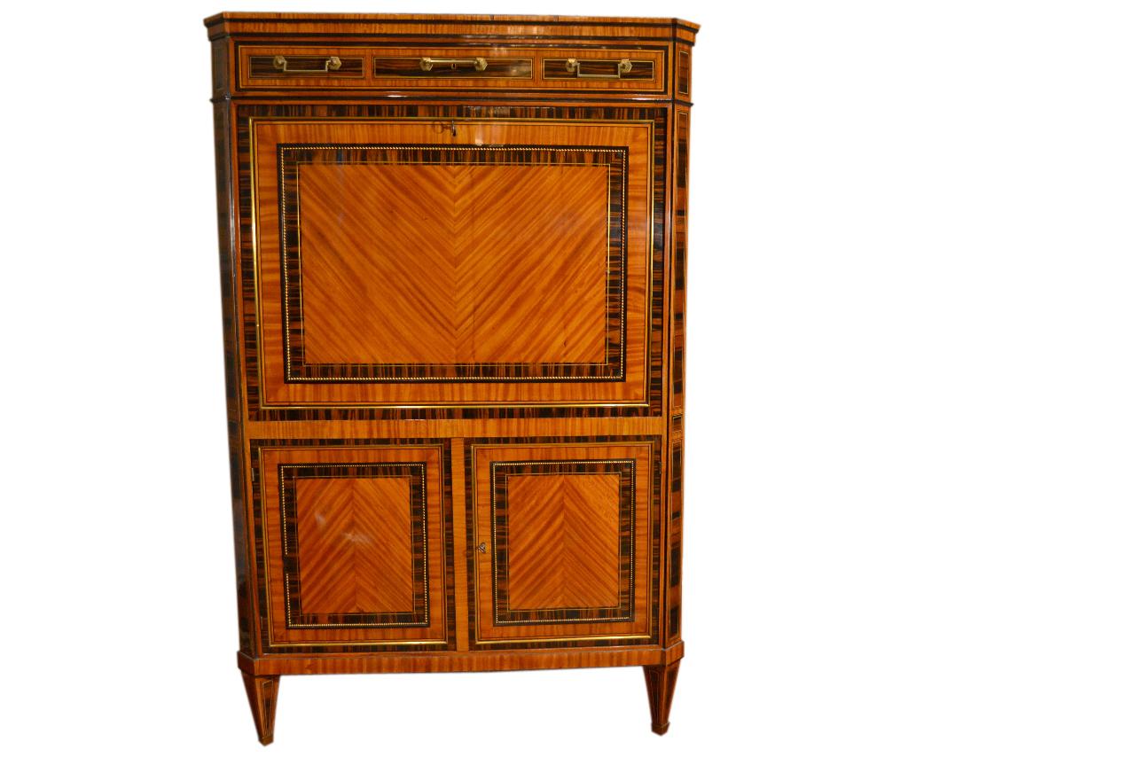 Louis XVI 18th Century Dutch Satinwood Marquetry Secretaire a Abattant For Sale