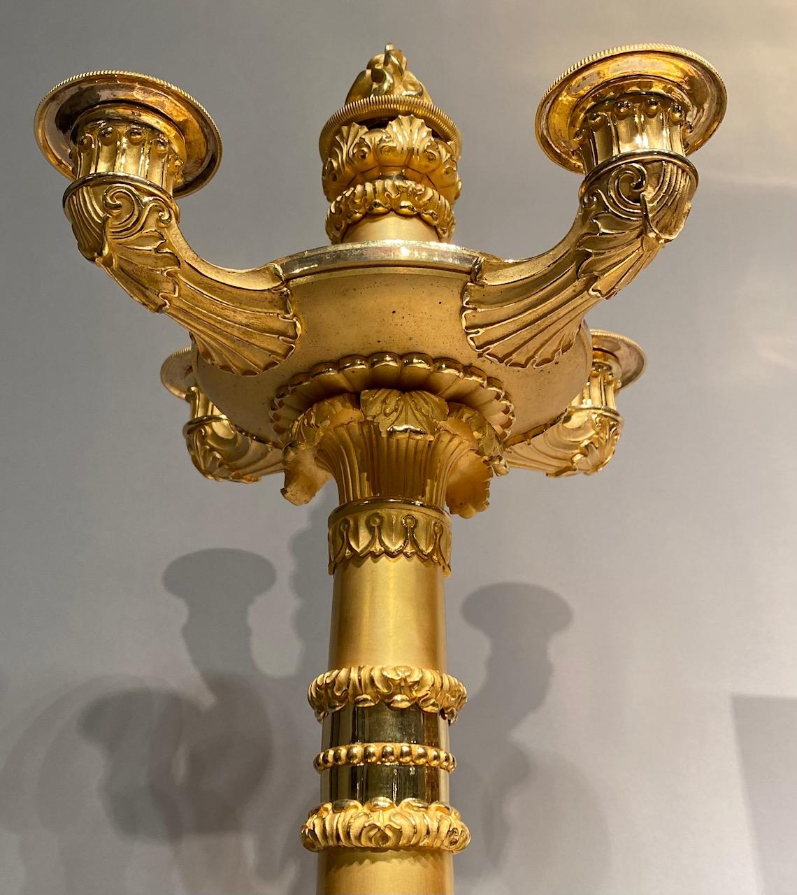 An 19th century ormolu Charles X clock garniture set. in vendita 6