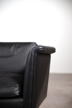 An " Aarhuspol " Danish Leather Sofa Denmark 1960s