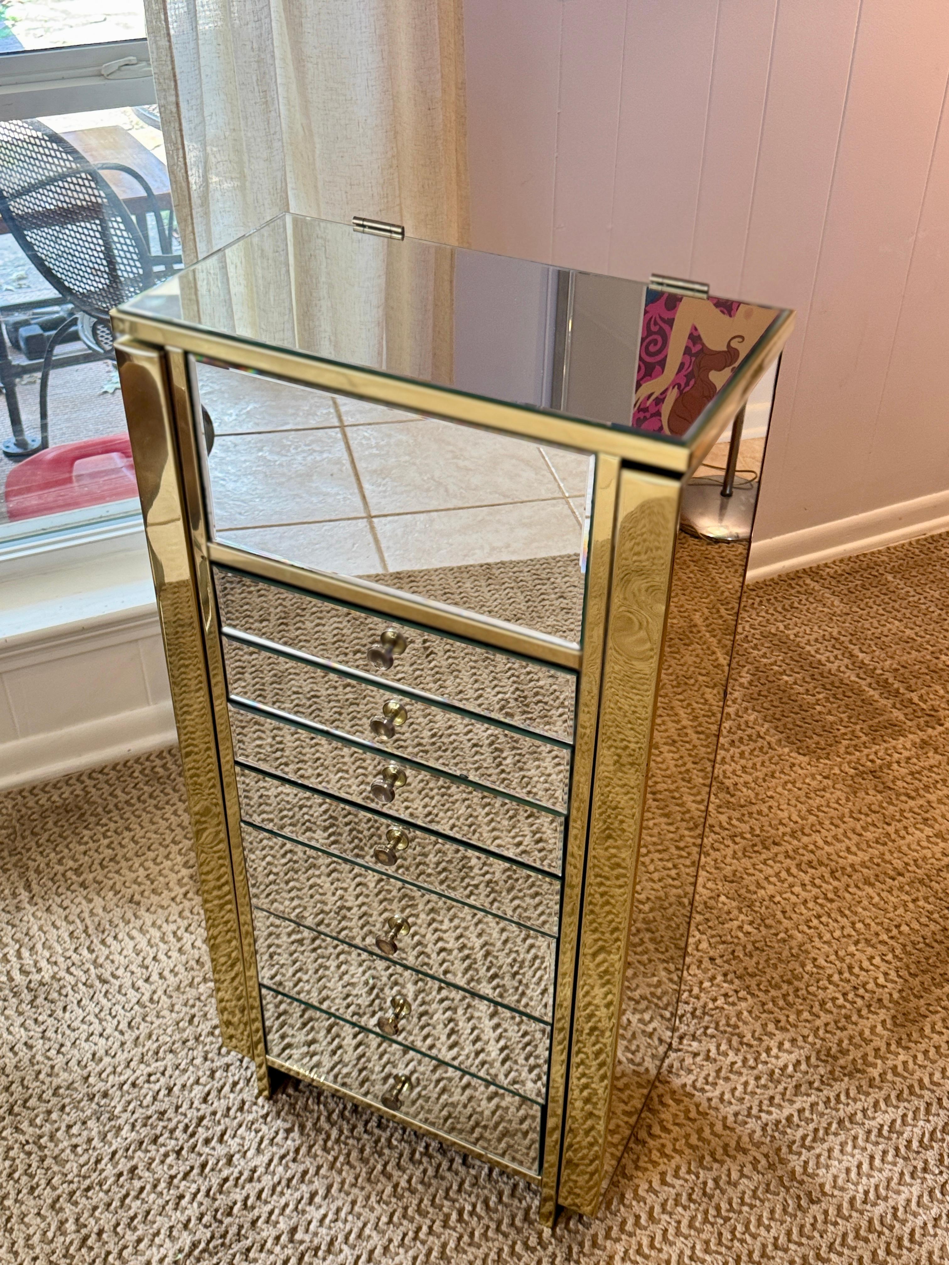 An absolutely fabulous mirrored armoire or jewelry case, circa 1970s For Sale 1