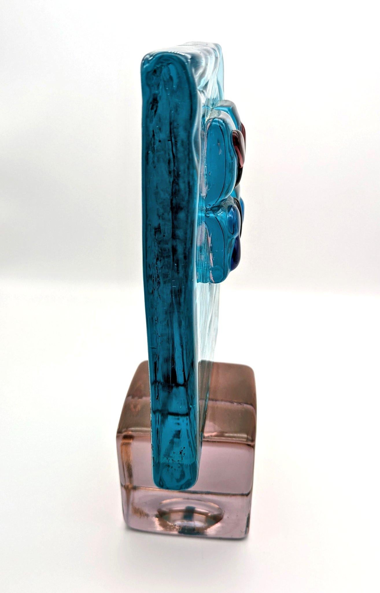 Mid-Century Modern An abstract Murano glass sculpture attributed to Ermanno Nason, made by Cenedese For Sale