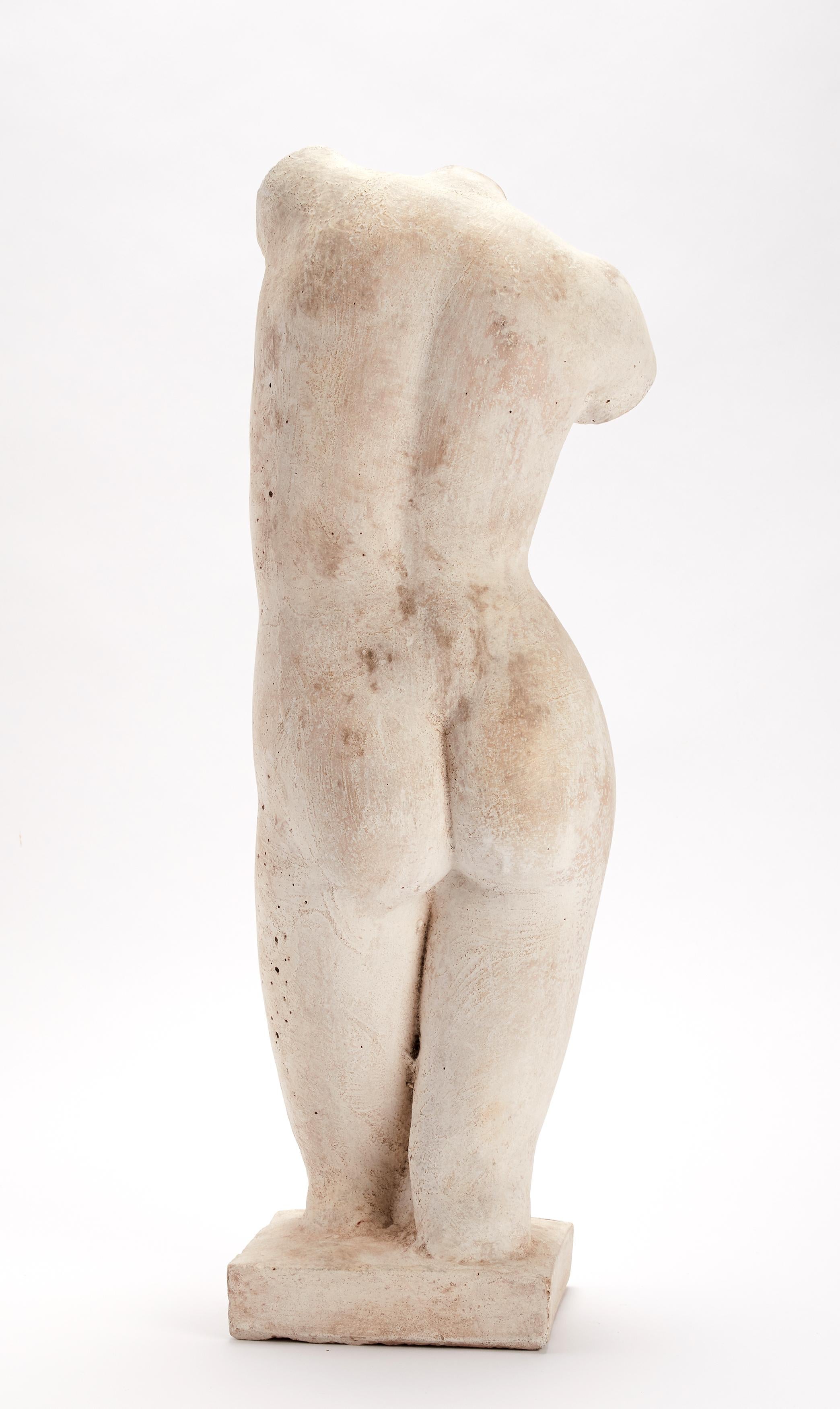 headless venus statue