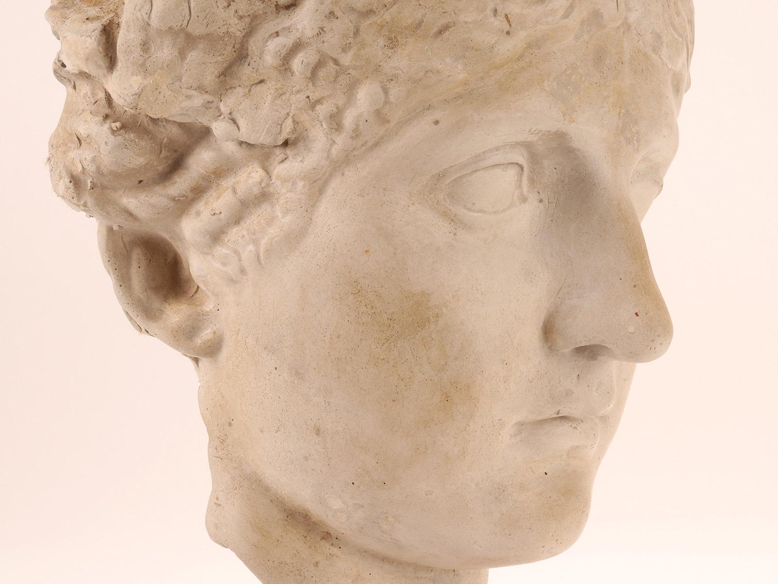 An academic cast depicting a roman women head, Italy 1890.  For Sale 1