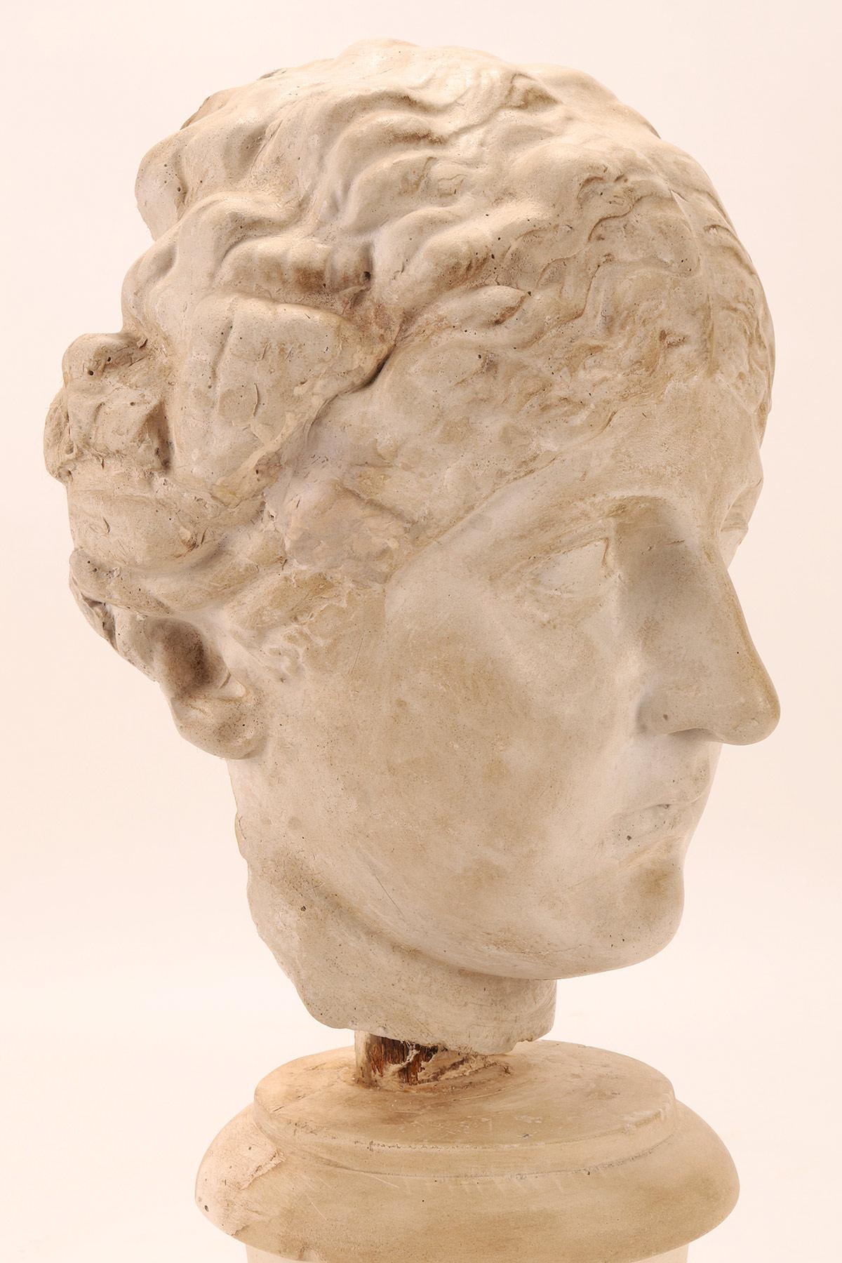 19th Century Academic Cast Depicting a Roman Women Head, Italy 1890 For Sale