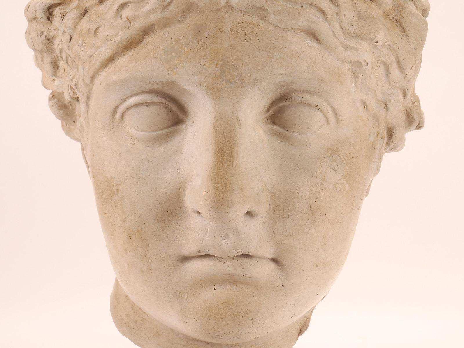 Plaster An academic cast depicting a roman women head, Italy 1890.  For Sale