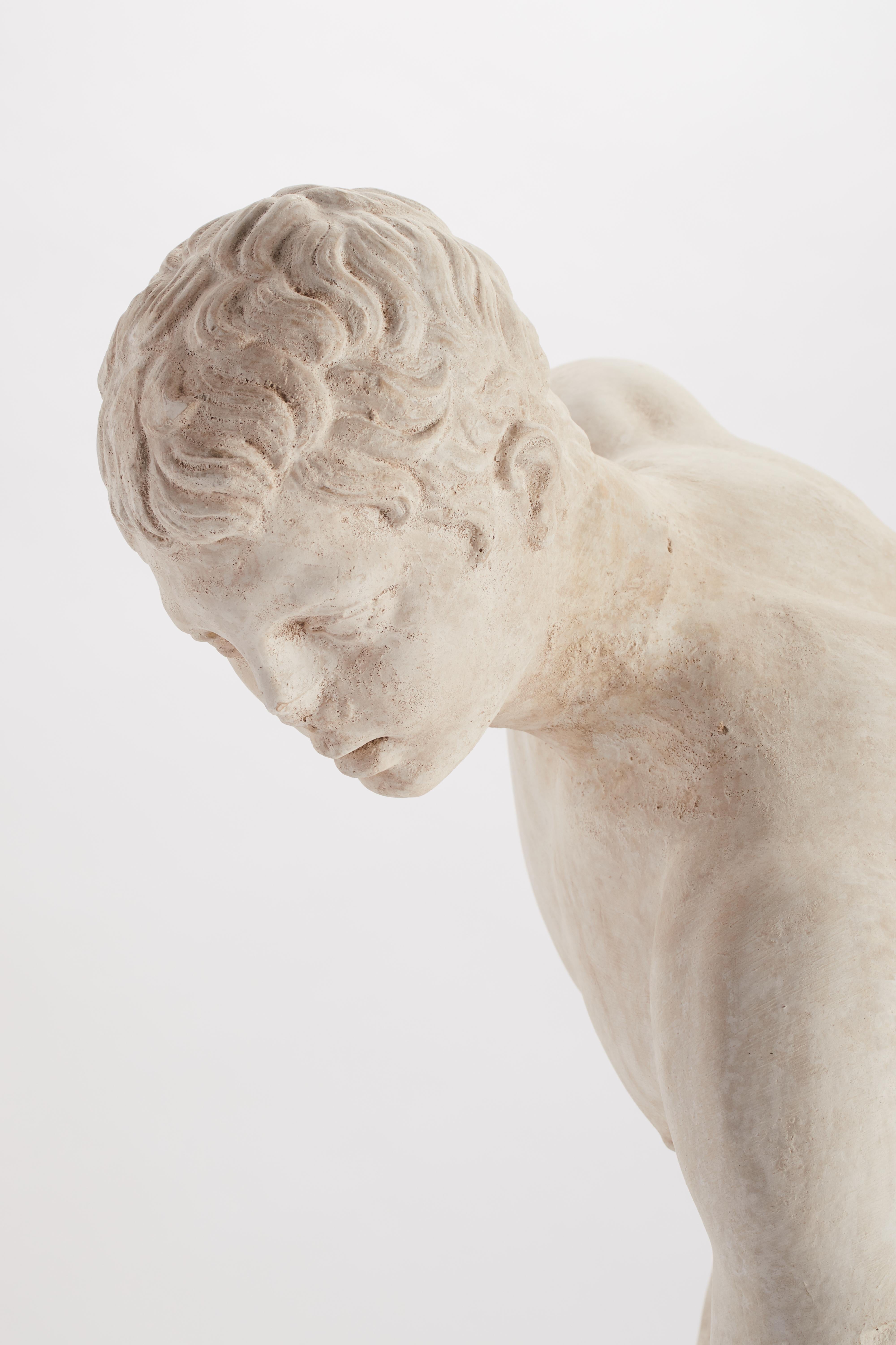 Vaciado académico de una escultura que representa a un lanzador de disco, Italia 1890. en venta 2