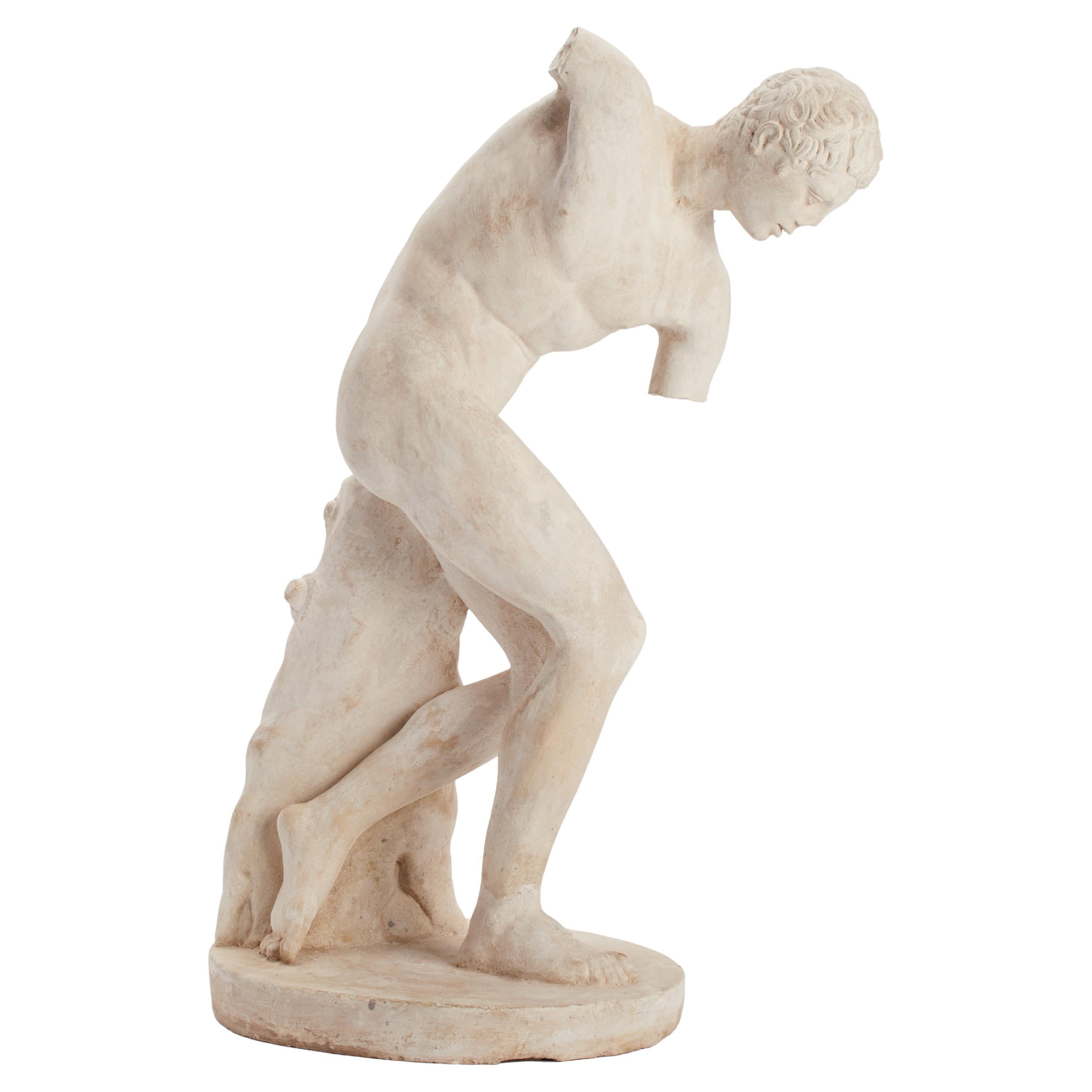 Vaciado académico de una escultura que representa a un lanzador de disco, Italia 1890.
