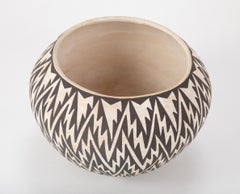 Acoma Vase by Jessie Garcia with Black and White Lightning Design