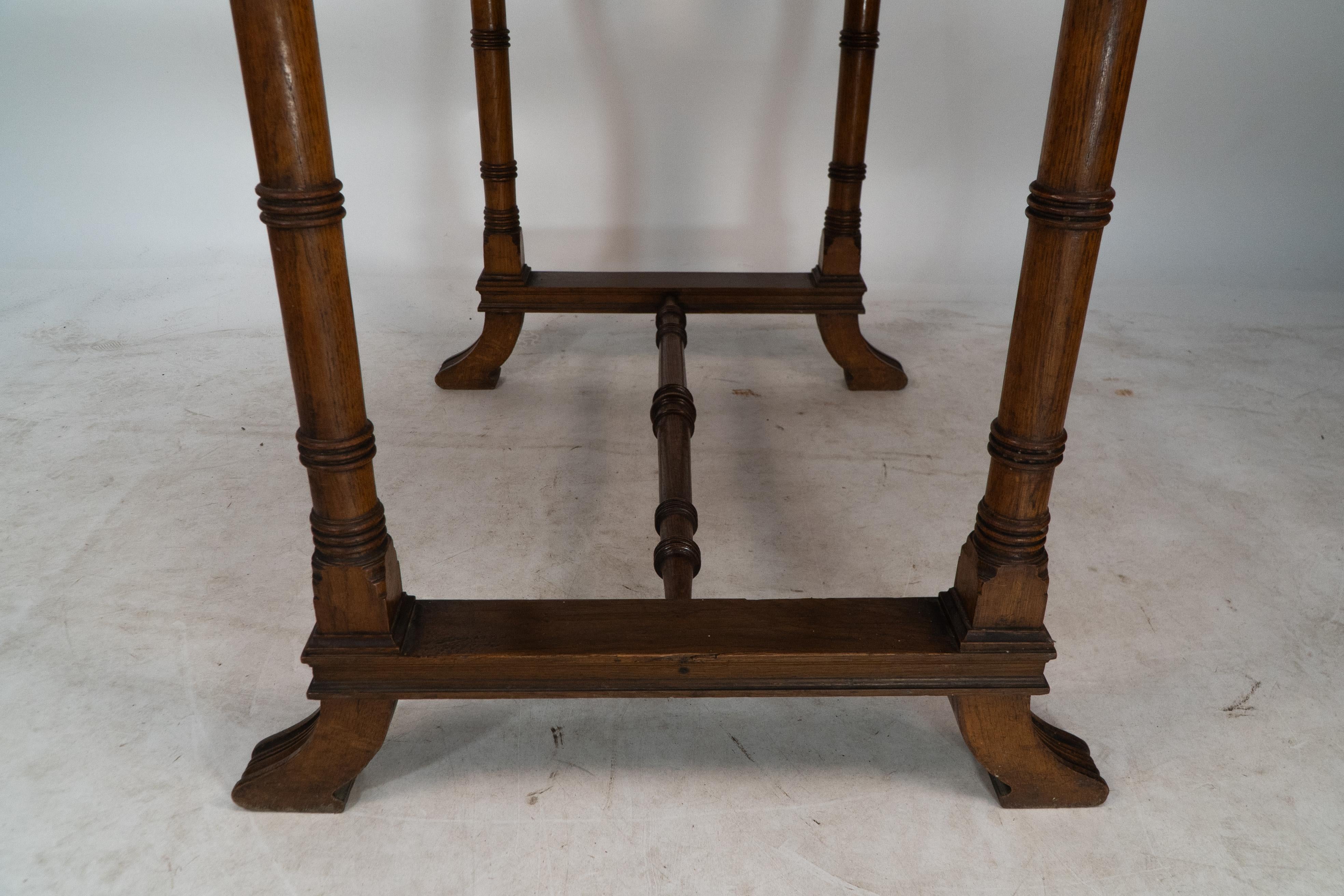 Aesthetic Movement oak oblong side table with ring turned legs, and splayed feet For Sale 4